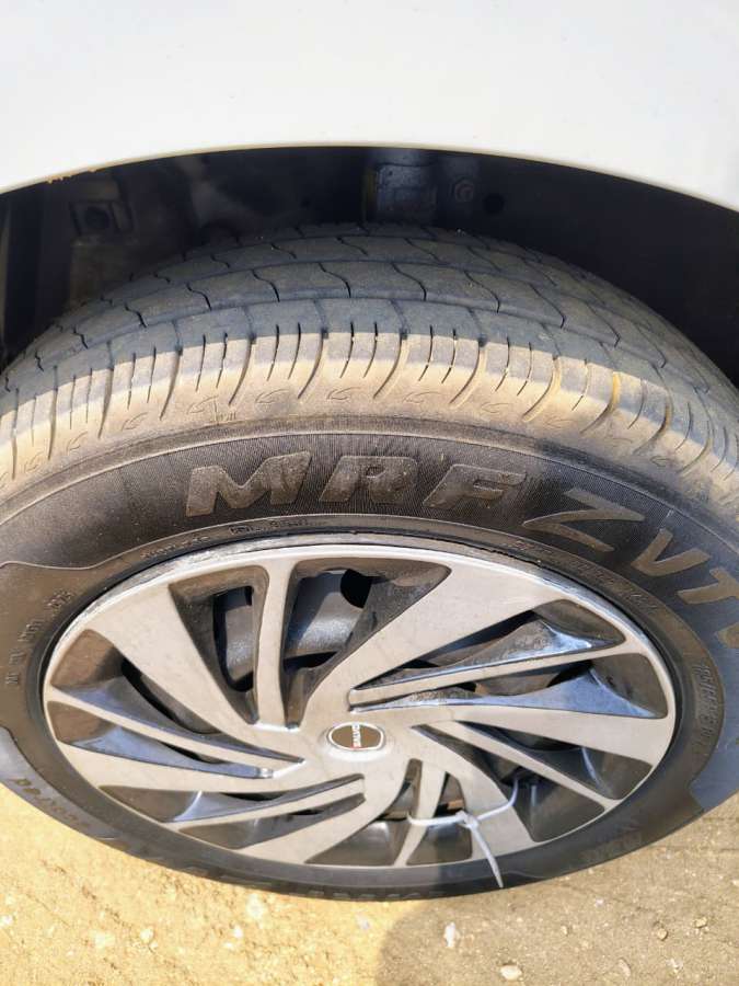 Maruti Suzuki Ertiga - Image 2