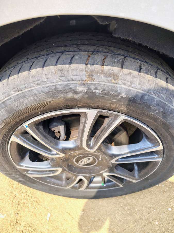 Mahindra Marazzo - Image 2