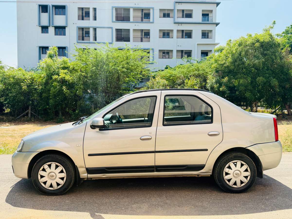 Mahindra Verito - Image 6