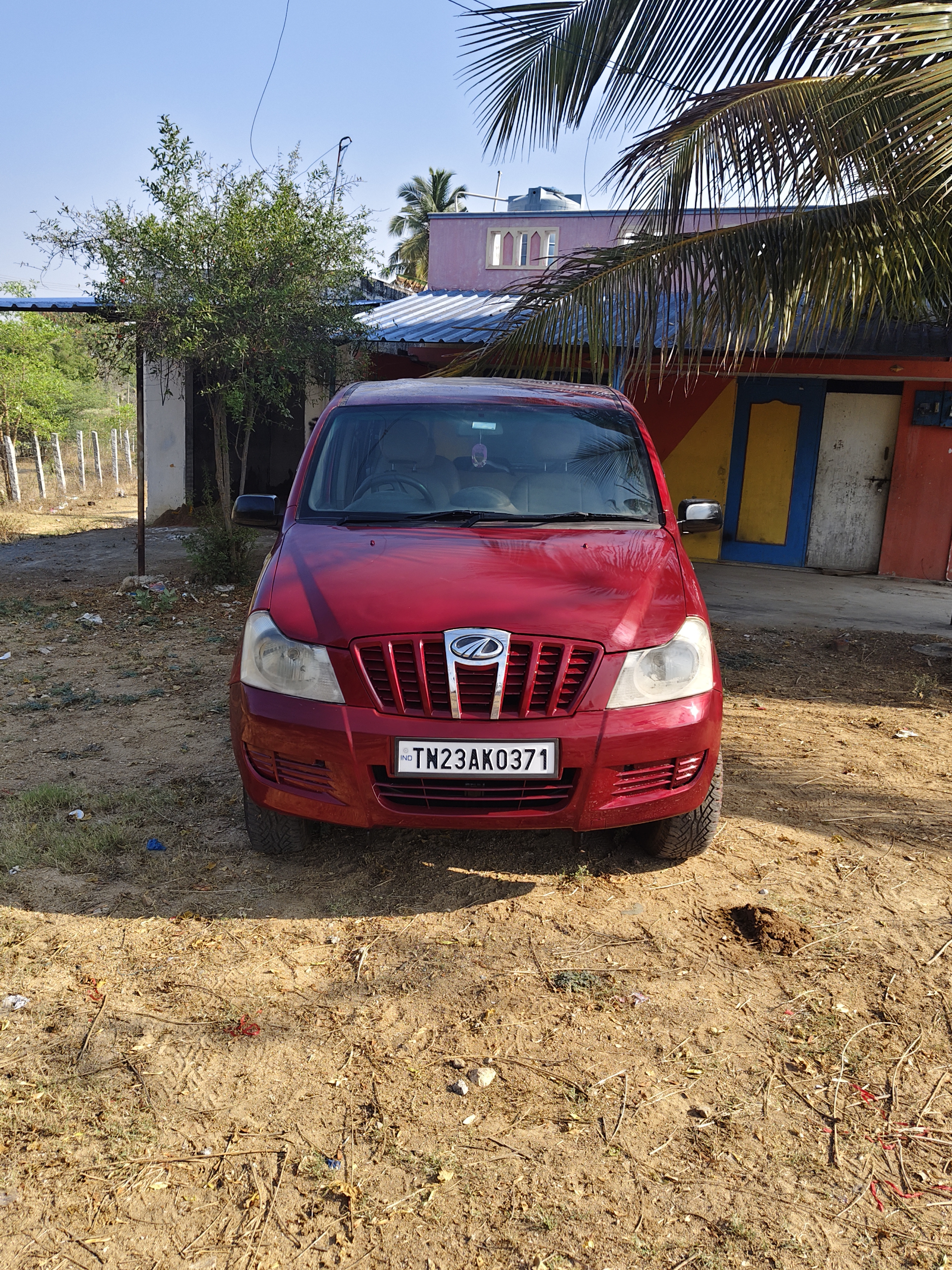 Mahindra Xylo - Image 5