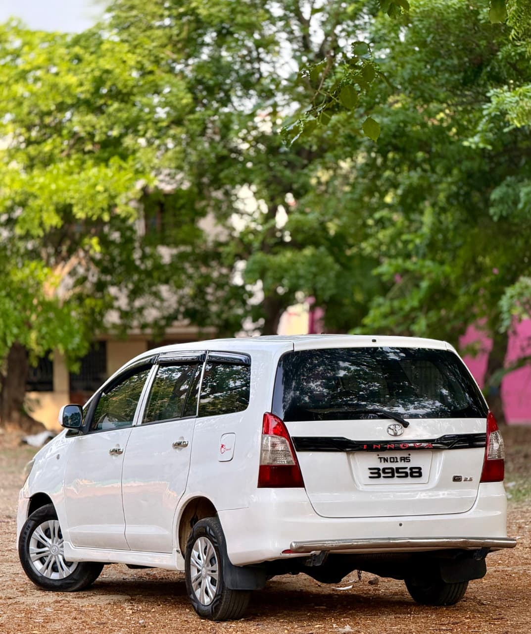Toyota Innova - Image 5