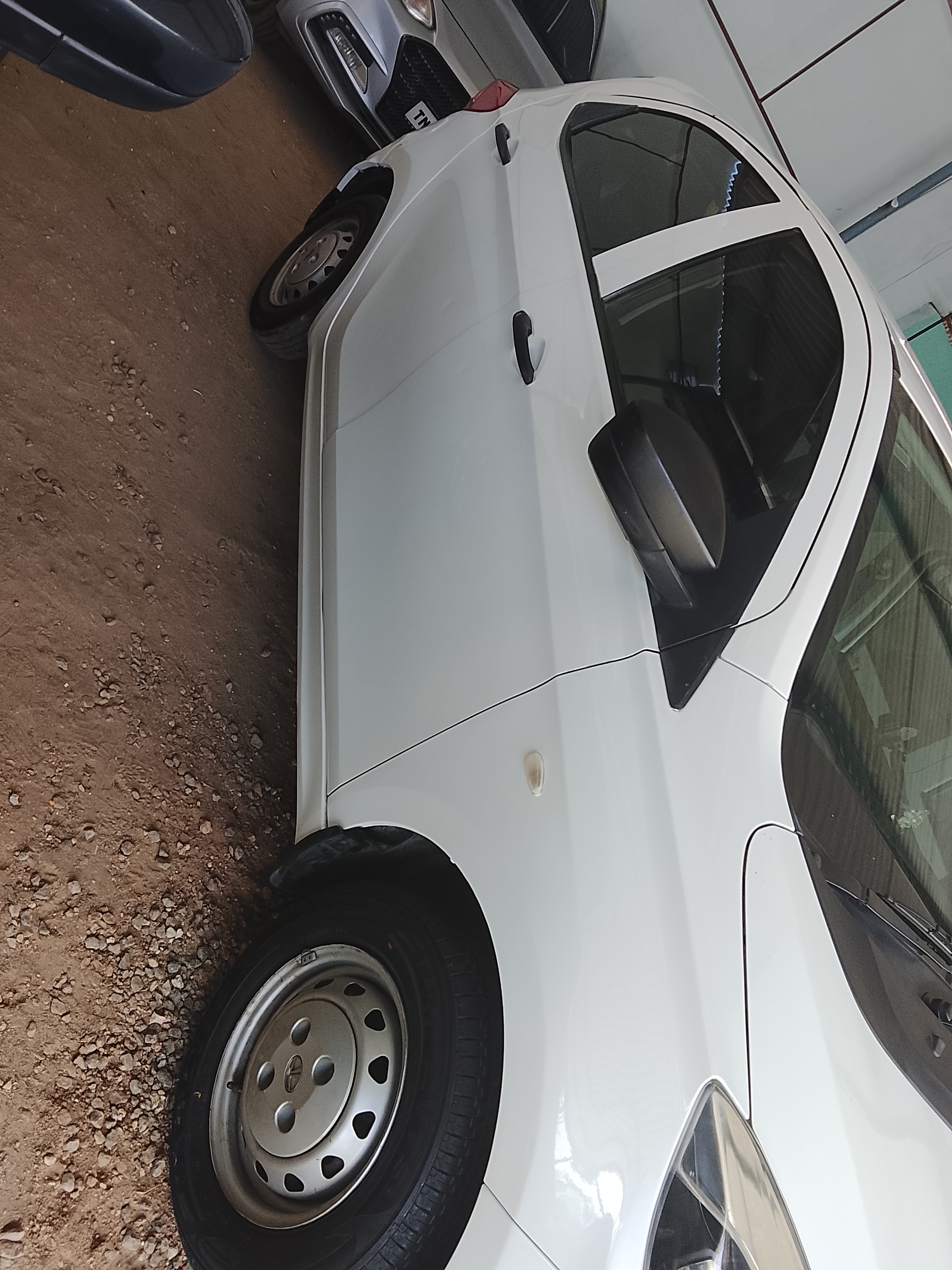 Tata Tiago - Image 3