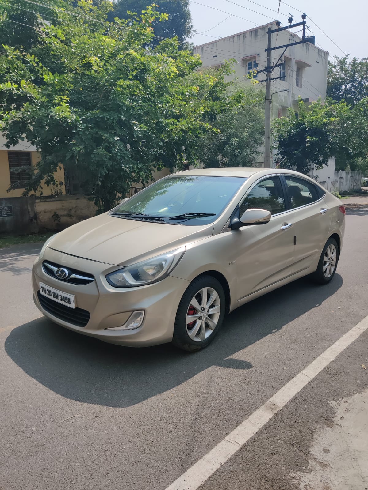 Hyundai Verna - Image 2