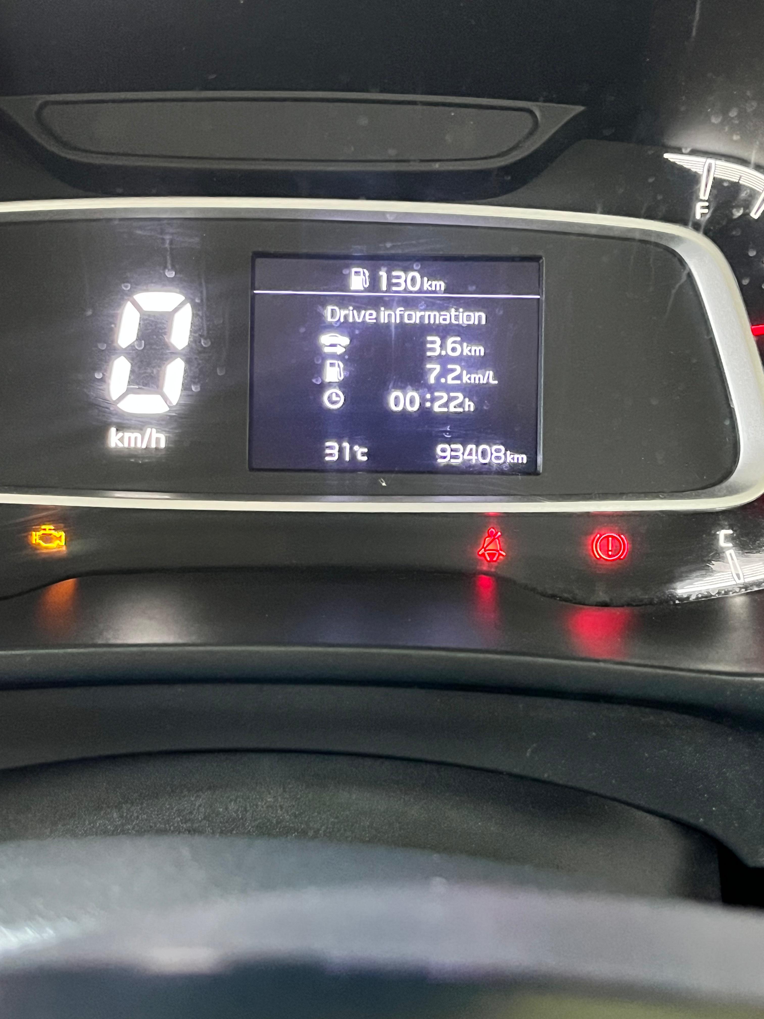 Kia Sonet - Image 14