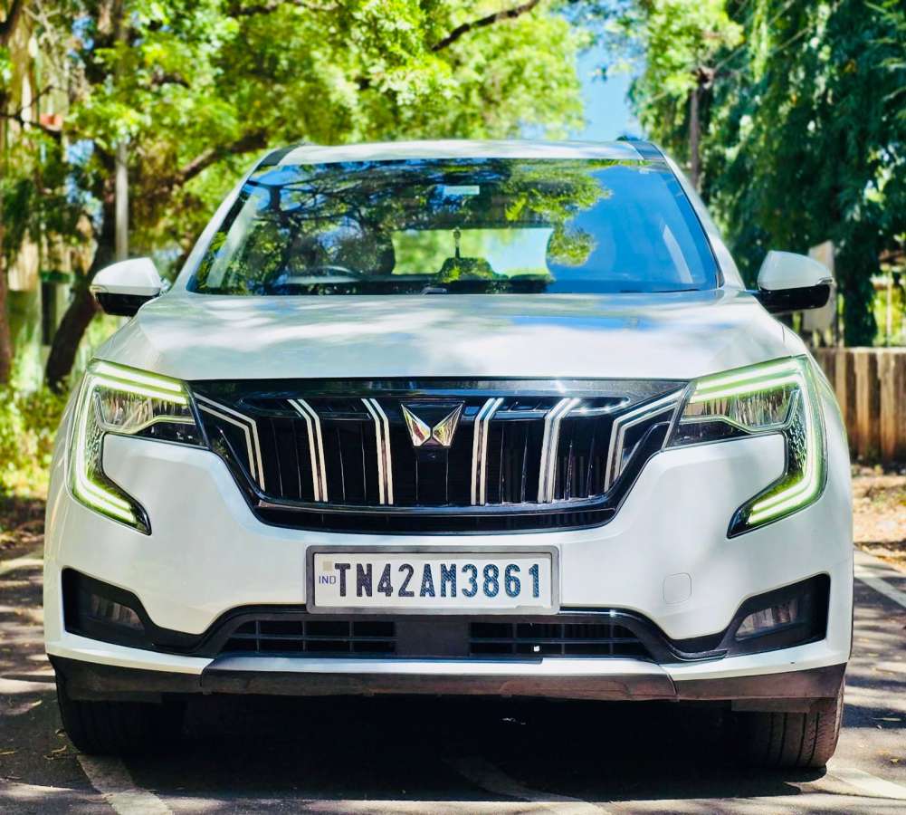 Mahindra XUV700 - Image 2