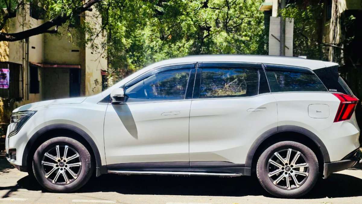 Mahindra XUV700 - Image 3