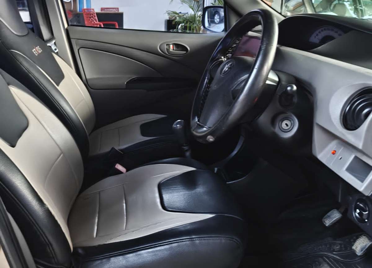 Toyota Etios - Image 3
