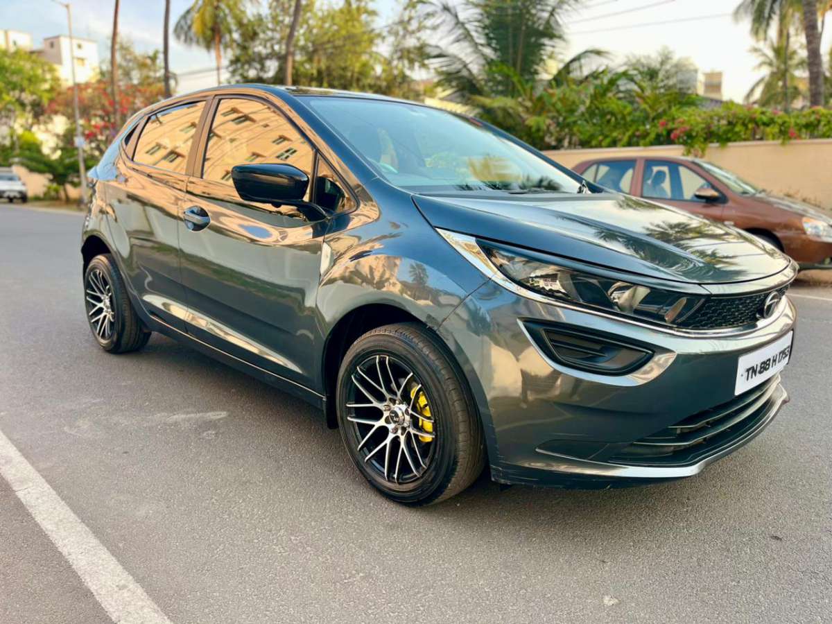 Tata Altroz - Image 2