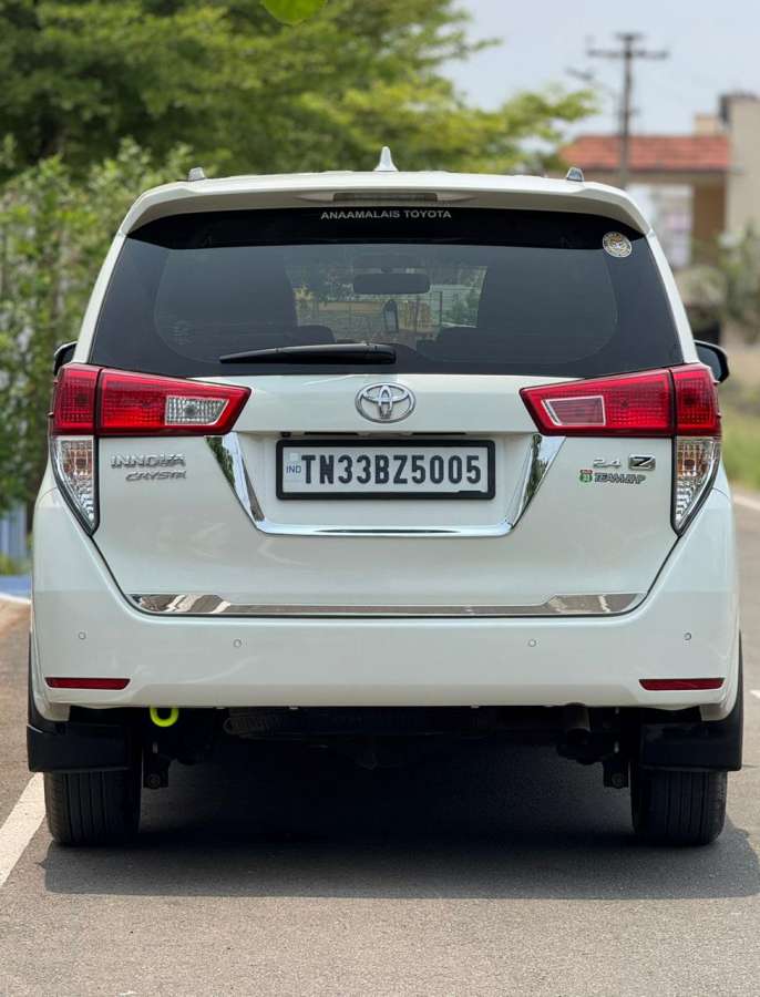 Toyota Innova Crysta - Image 2