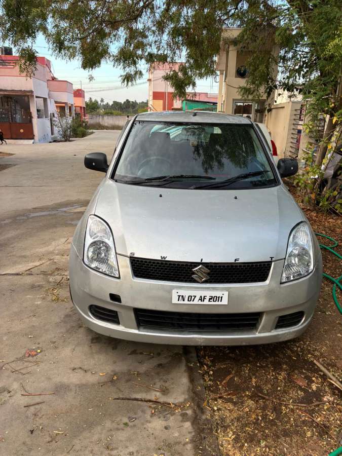 Maruti Suzuki Swift LXI Maruti Suzuki Swift LXI