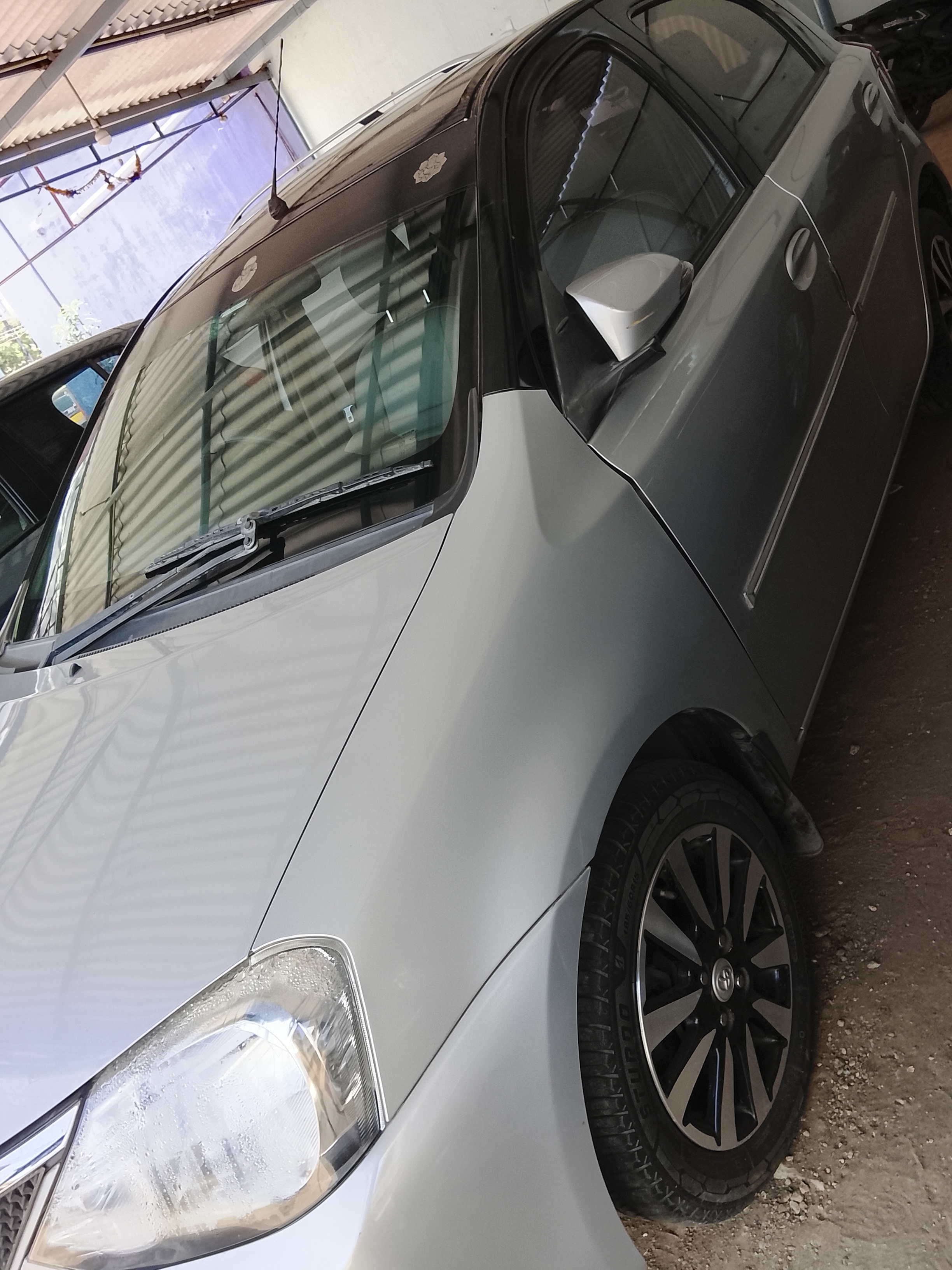 Toyota Etios Liva - Image 2