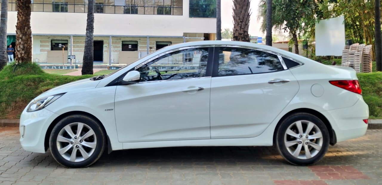 Hyundai Verna - Image 3