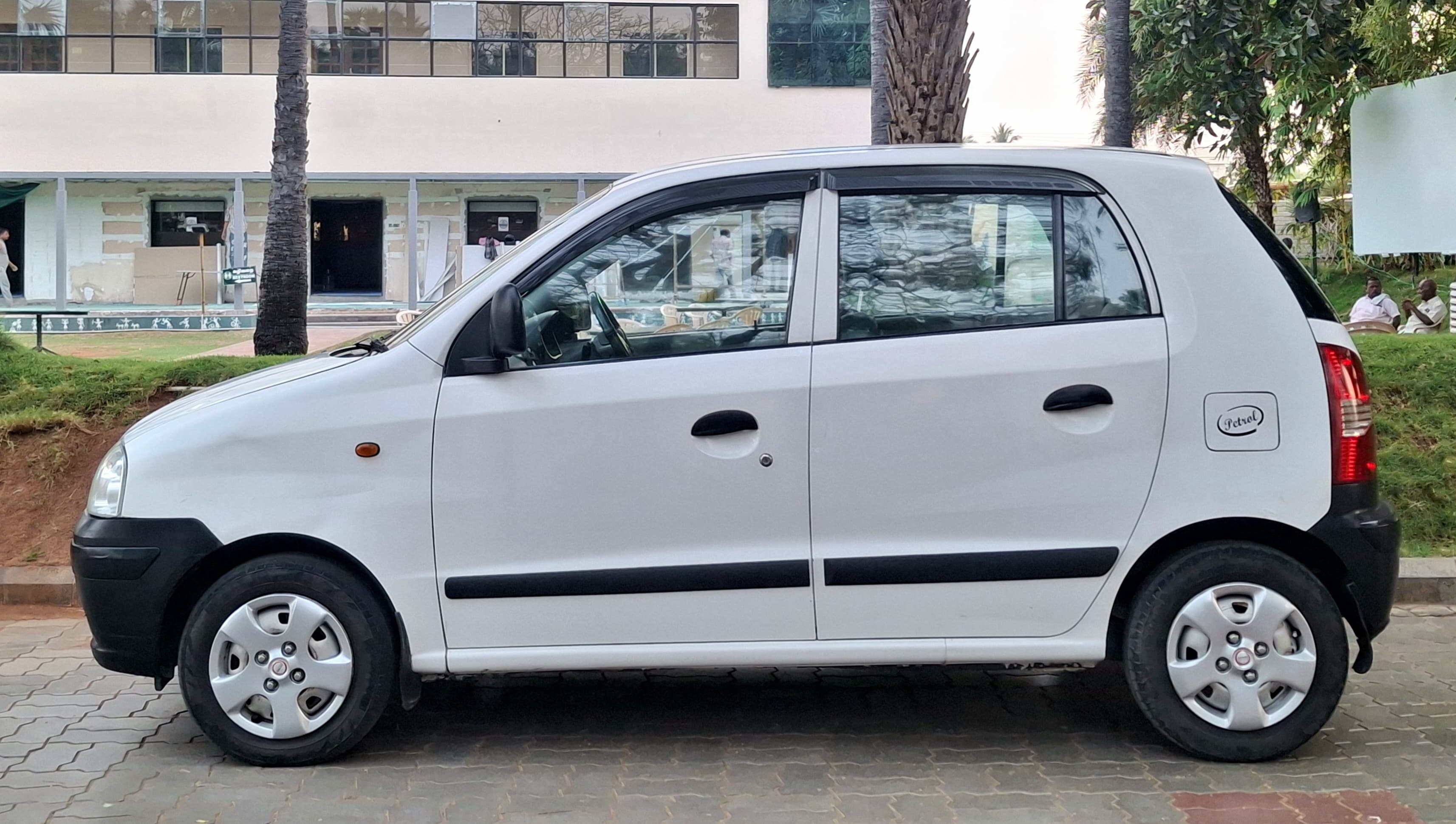 Hyundai Santro - Image 3