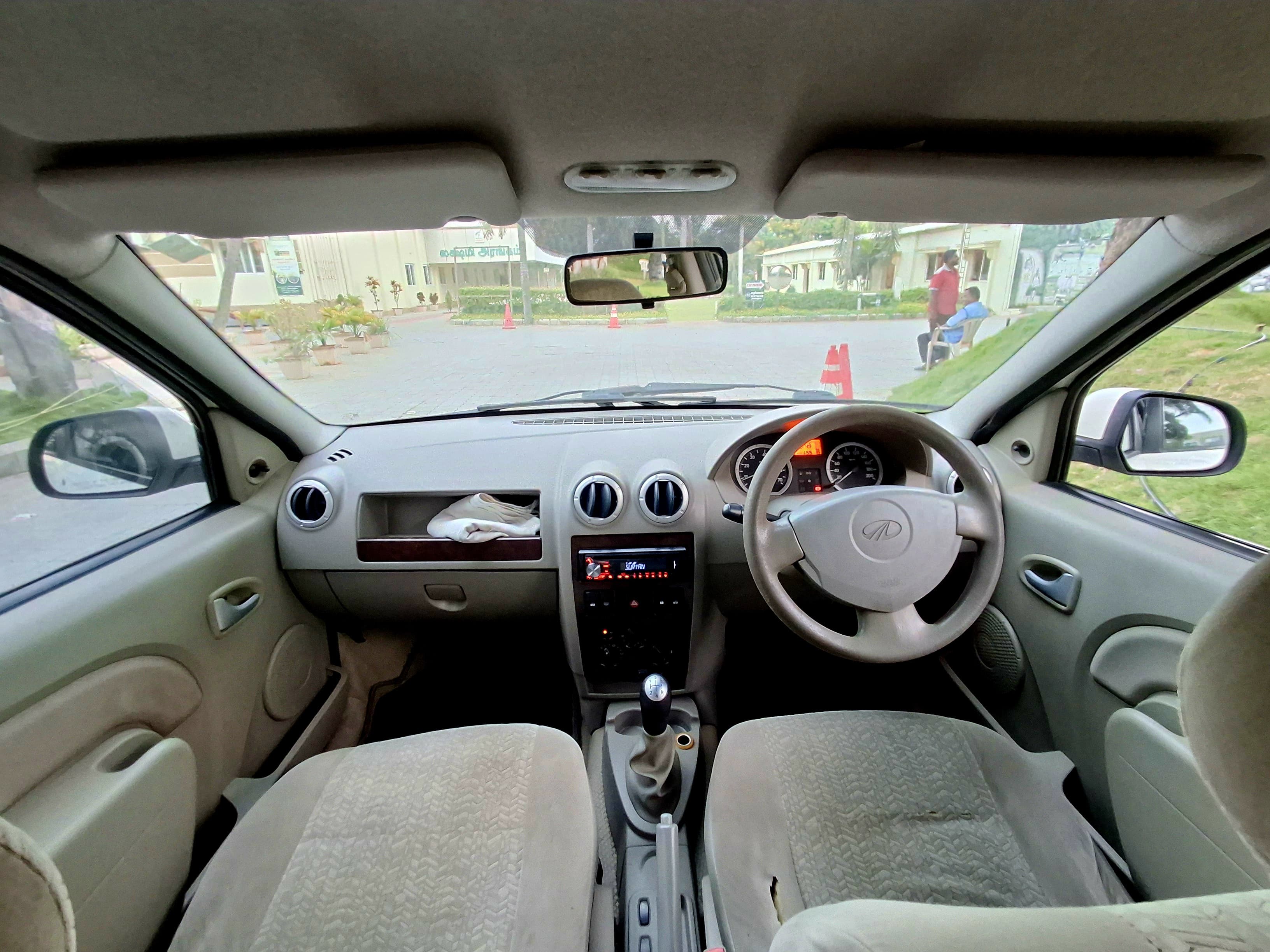 Mahindra Verito - Image 5