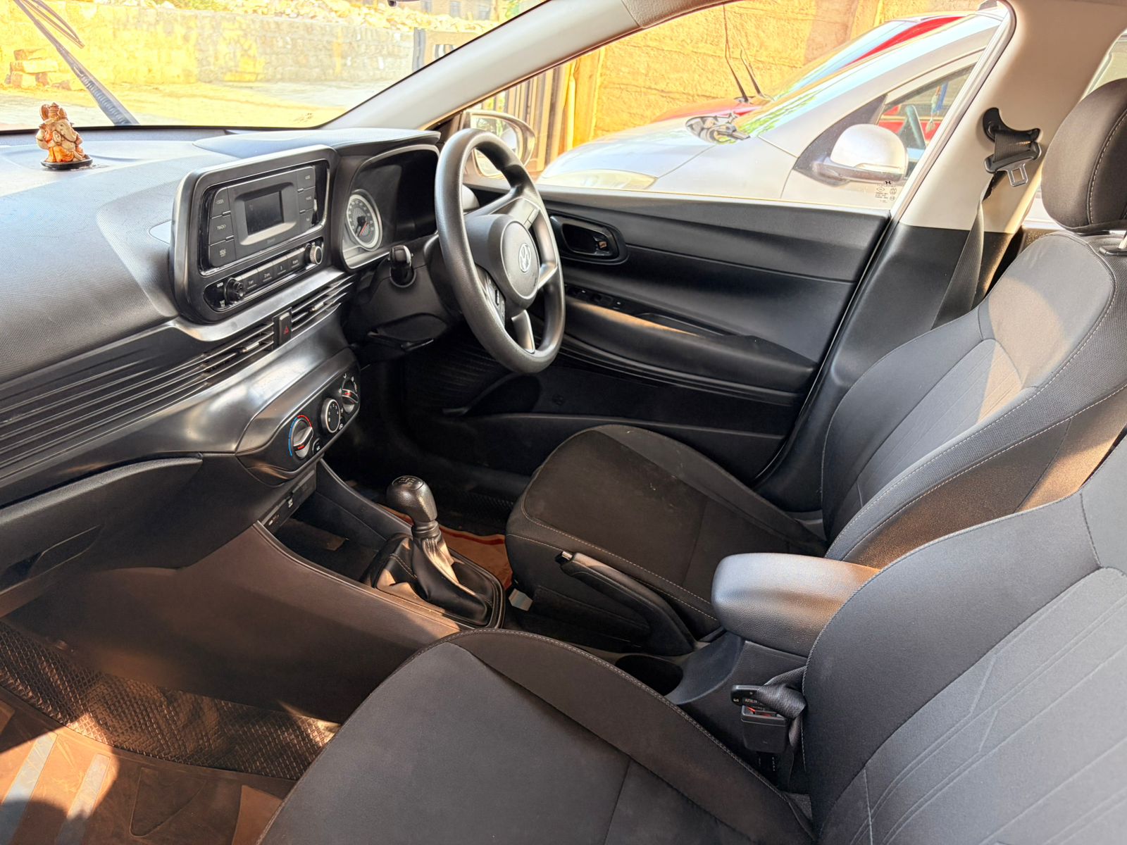 Hyundai i20 - Image 2