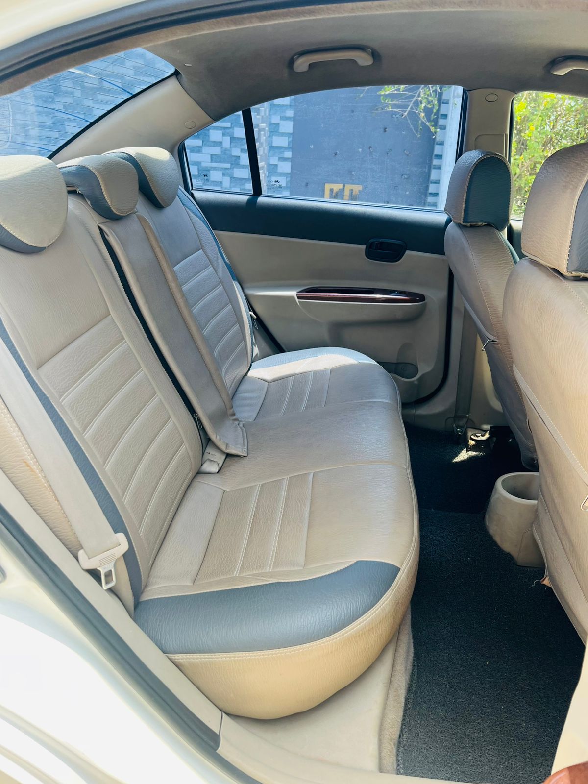 Hyundai Verna - Image 9