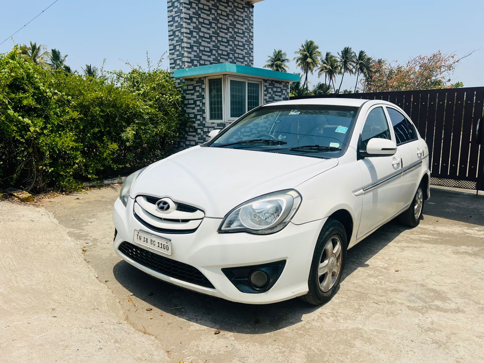 Hyundai Verna - Image 4