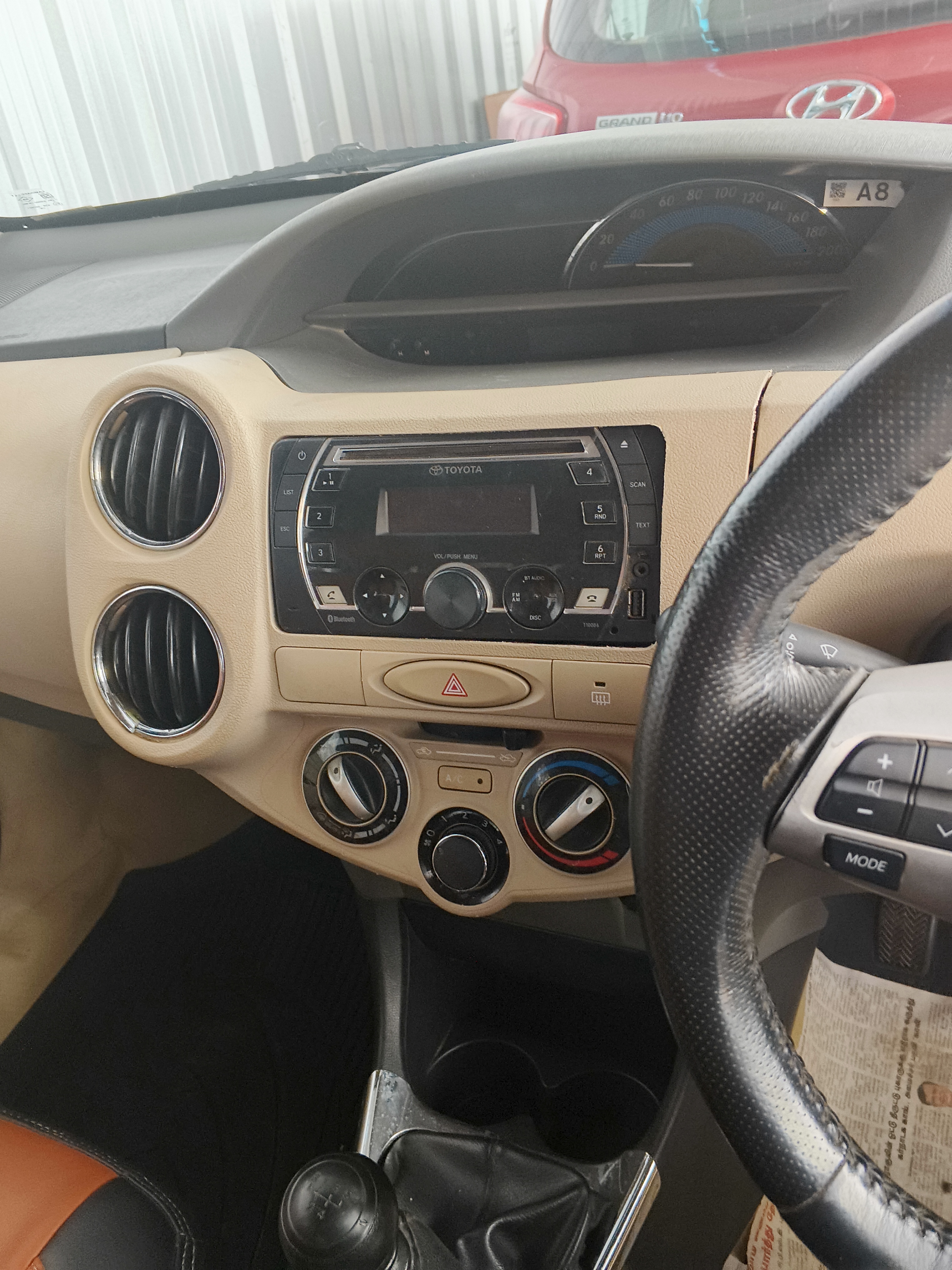 Toyota Etios - Image 4