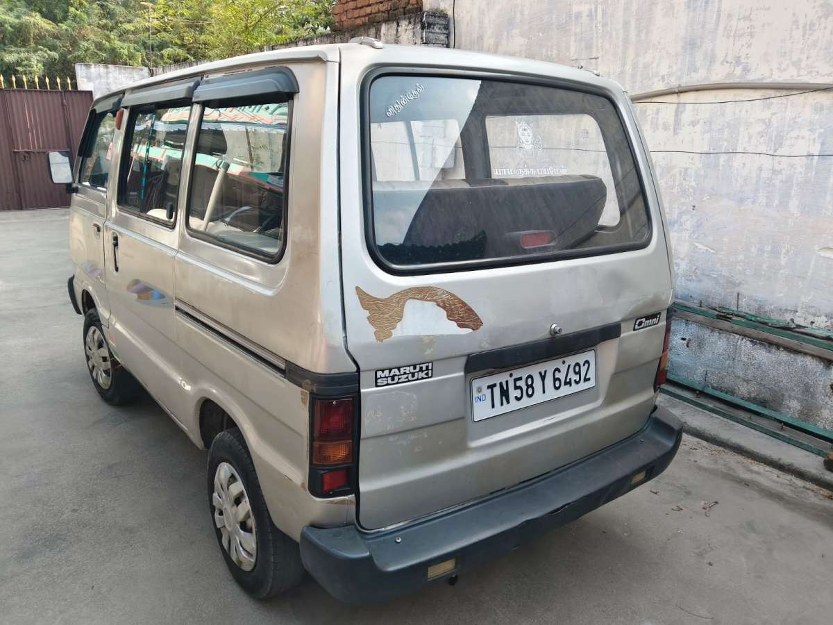 Maruti Suzuki Omni - Image 3
