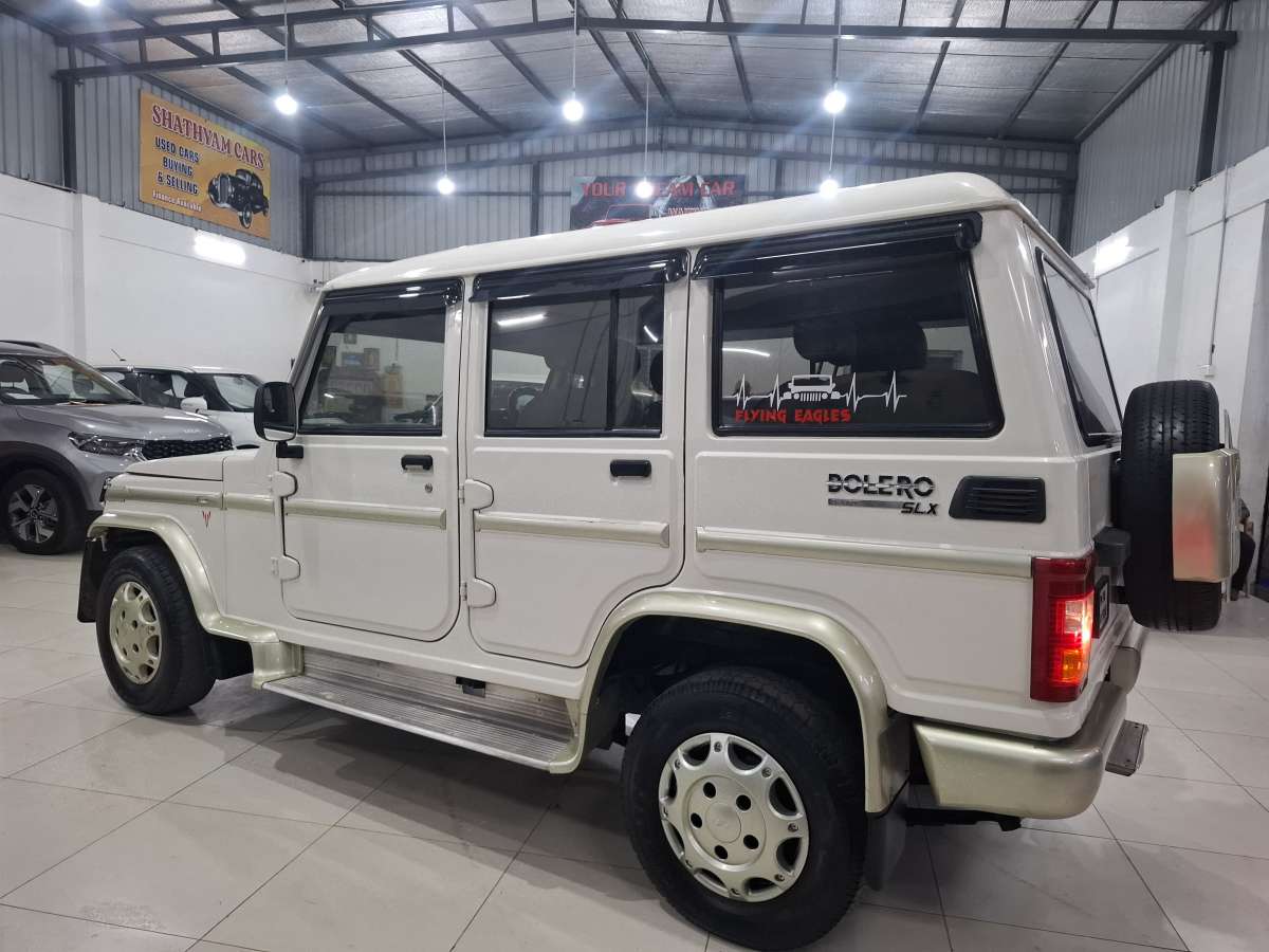 Mahindra Bolero - Image 4