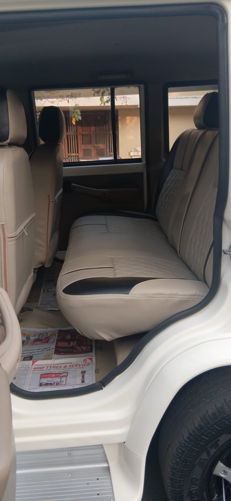 Mahindra Bolero - Image 11