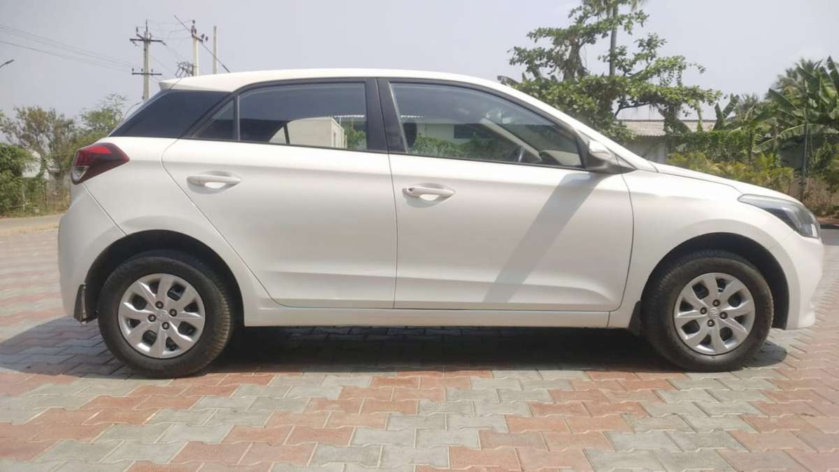 Hyundai i20 - Image 5
