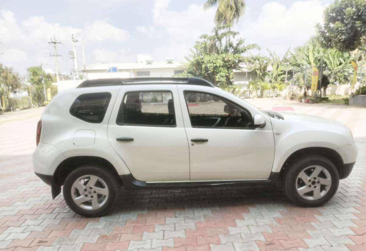 Renault Duster - Image 5