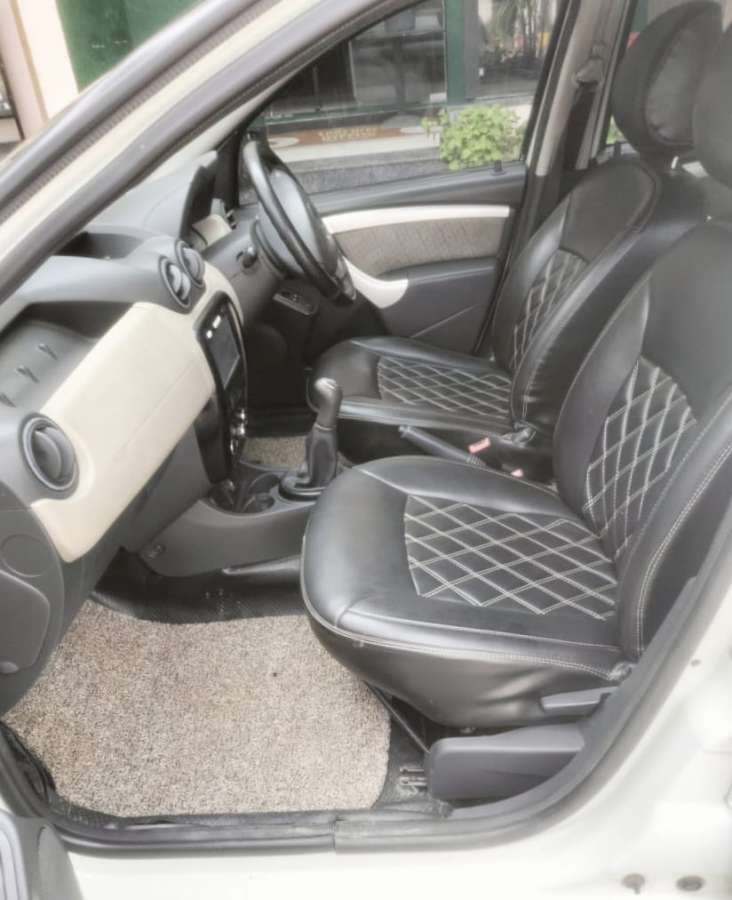 Renault Duster - Image 3