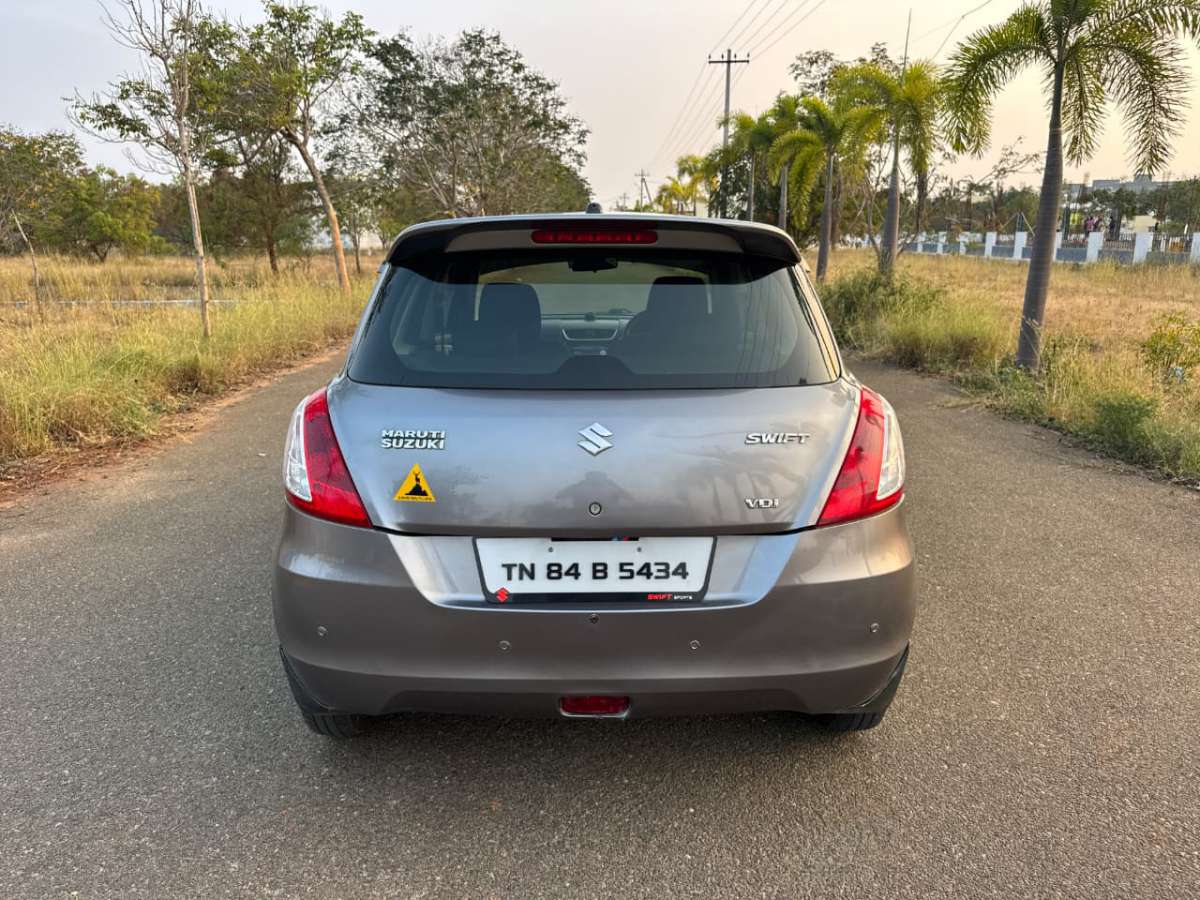 Maruti Suzuki Swift - Image 9