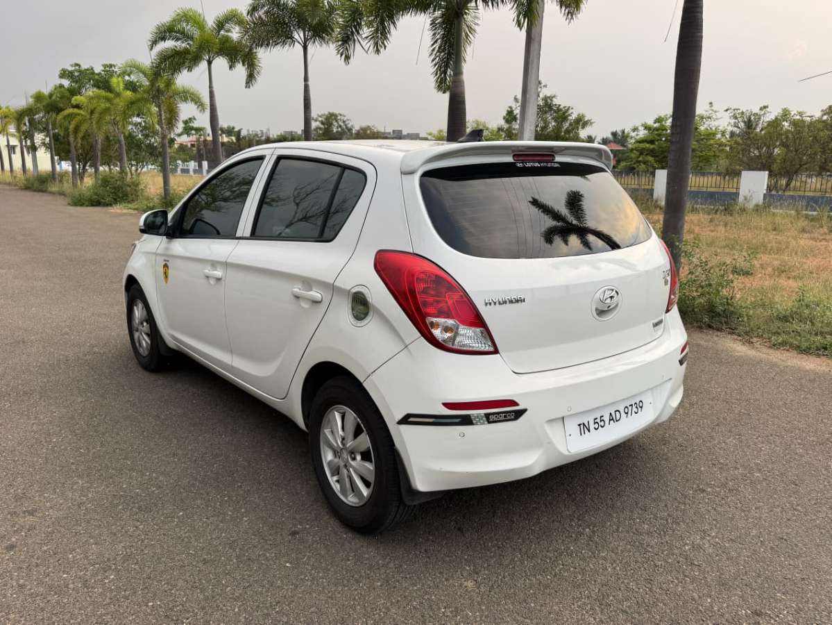 Hyundai i20 - Image 9