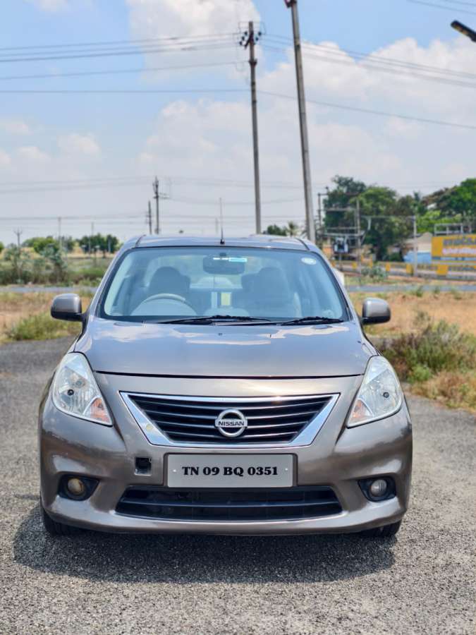 Nissan Sunny - Image 17