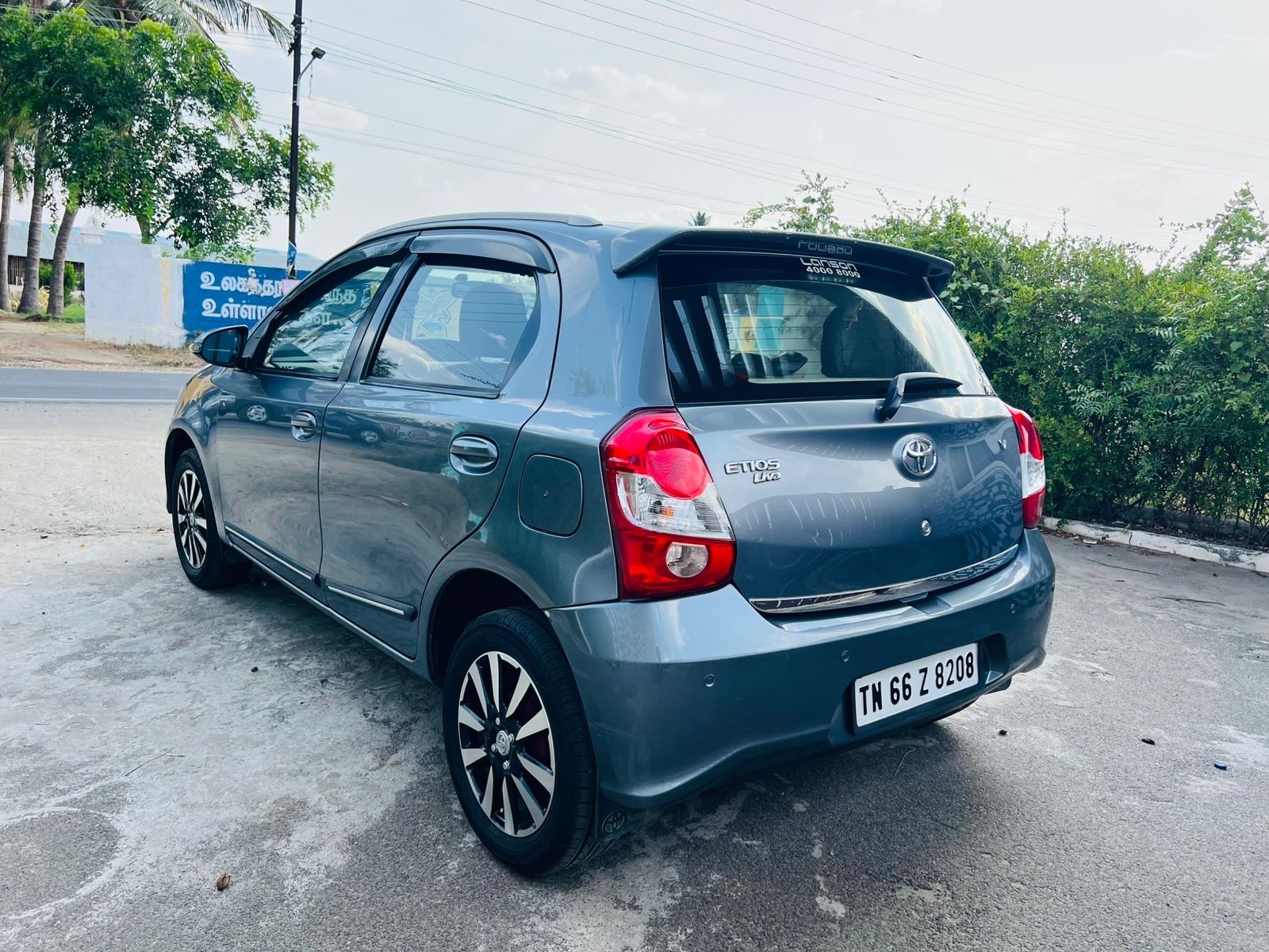 Toyota Etios Liva - Image 6