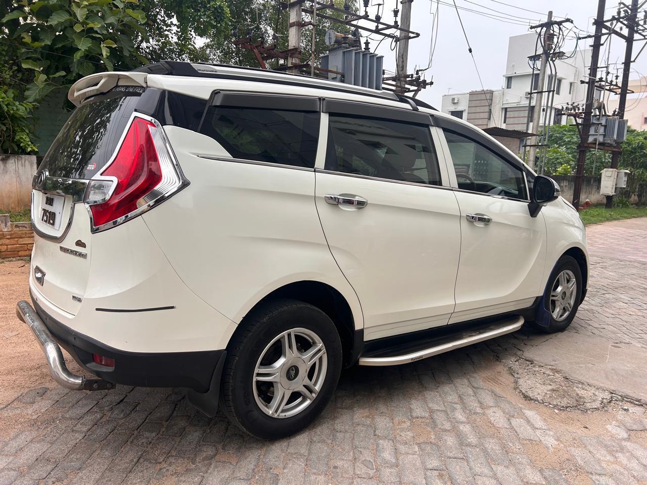 Mahindra Marazzo - Image 5