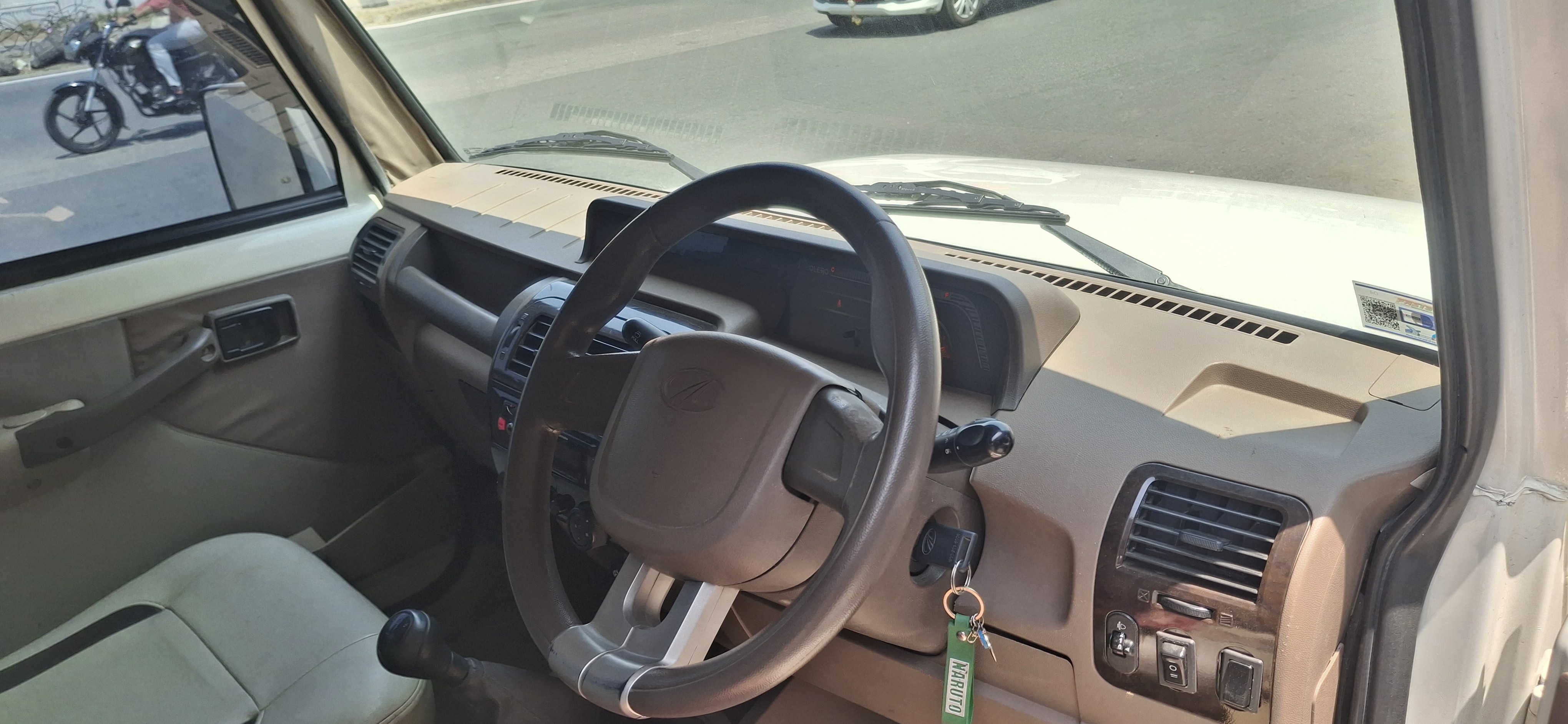 Mahindra Bolero - Image 12