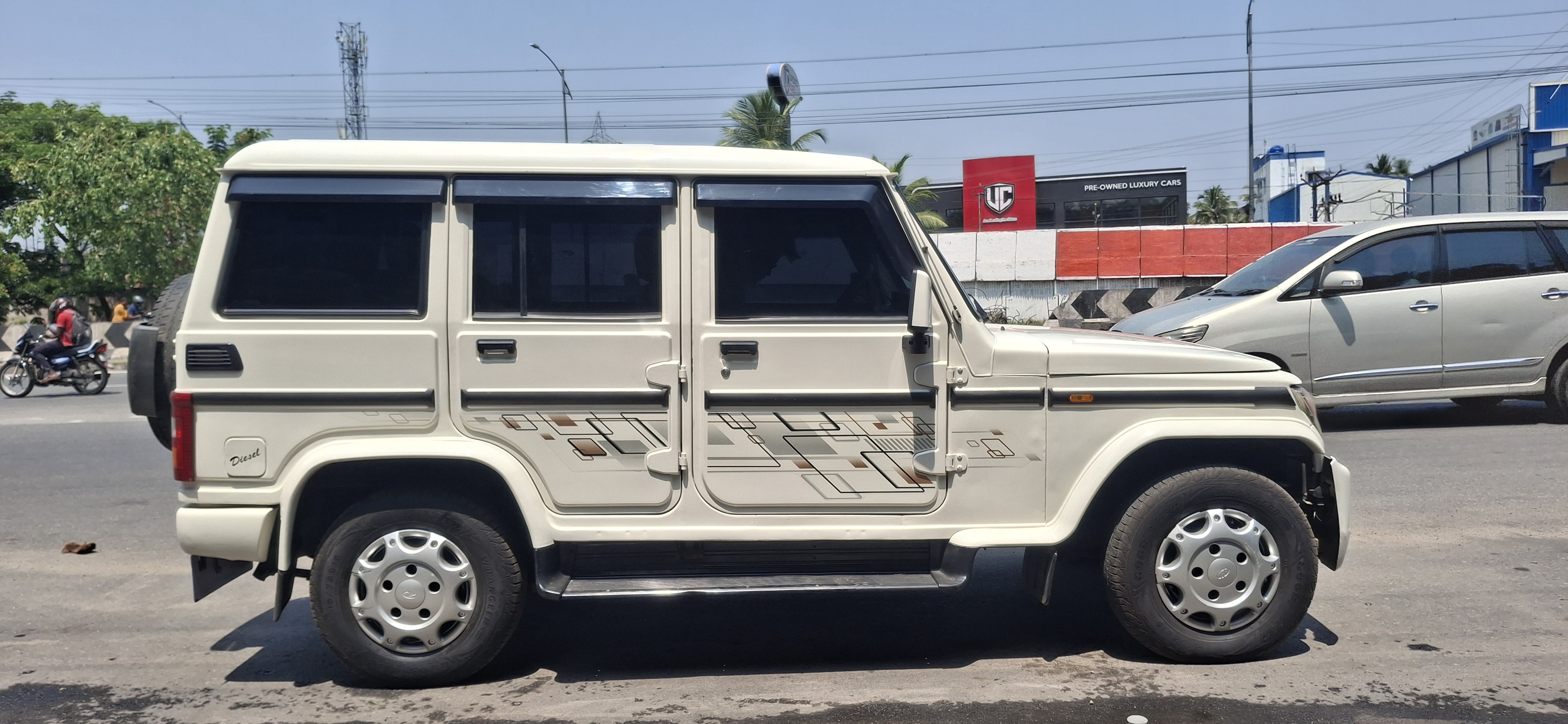 Mahindra Bolero - Image 4