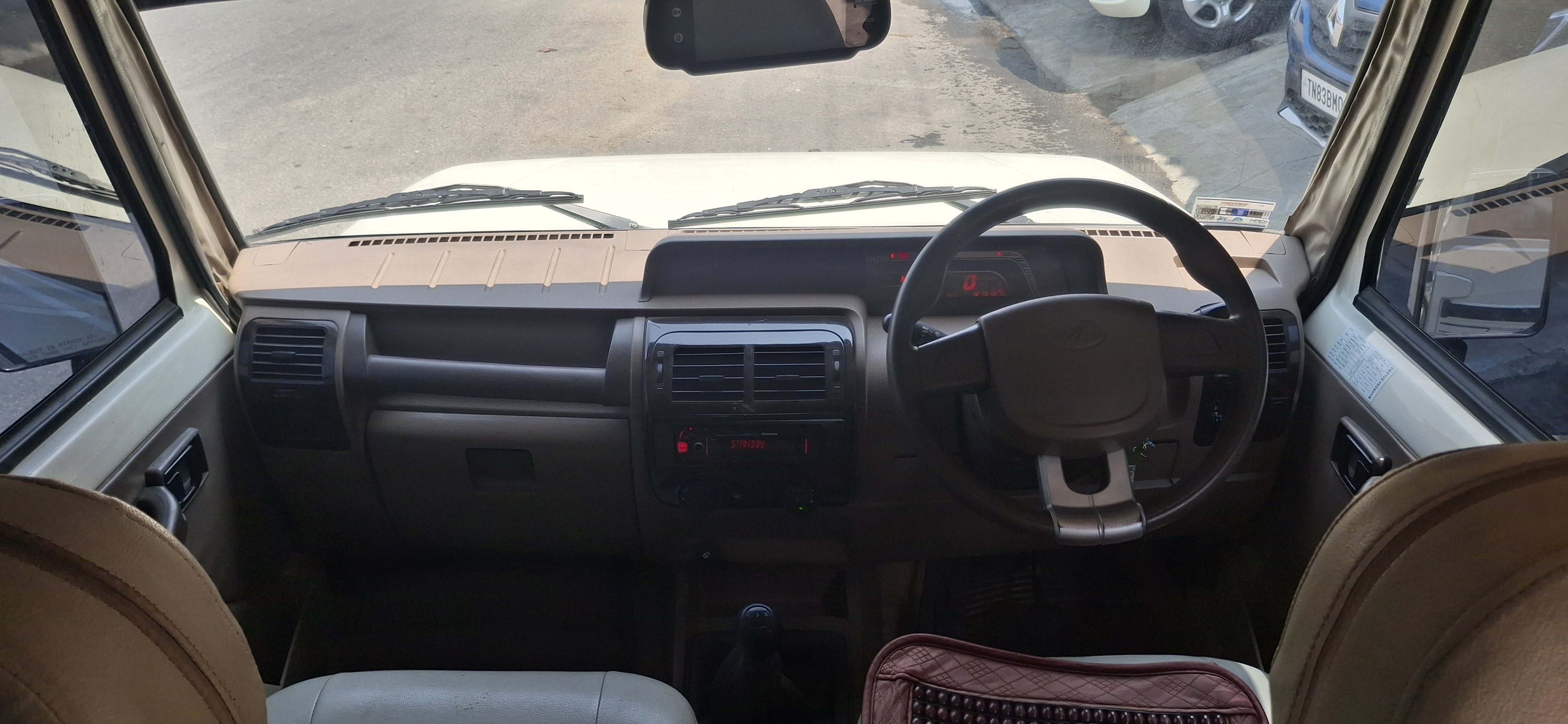 Mahindra Bolero - Image 14
