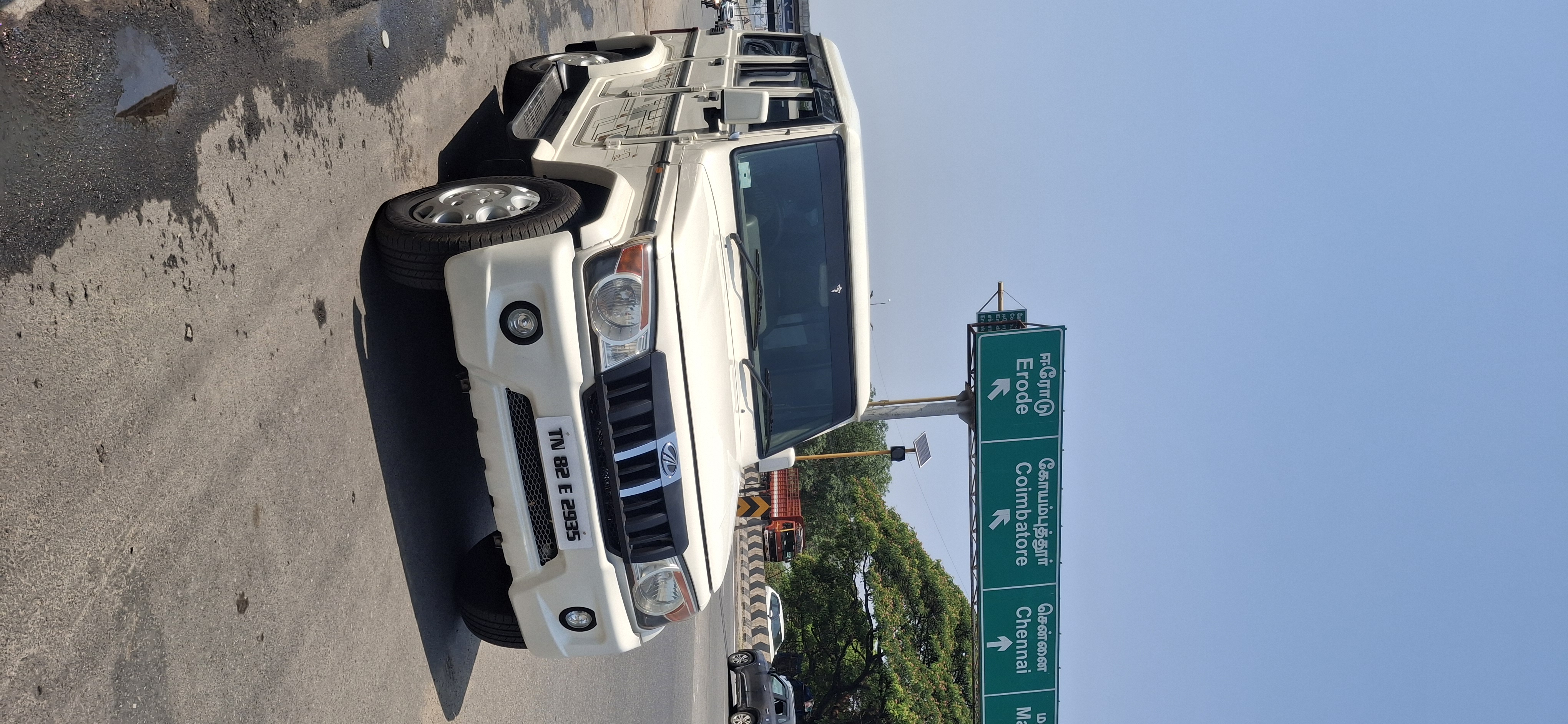 Mahindra Bolero - Image 6