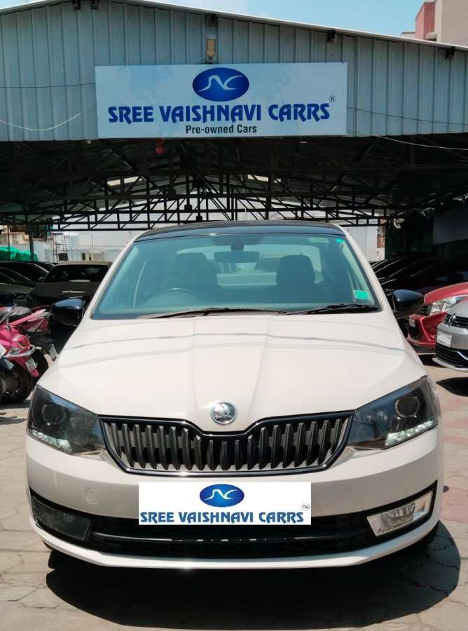 Skoda Rapid - Image 11