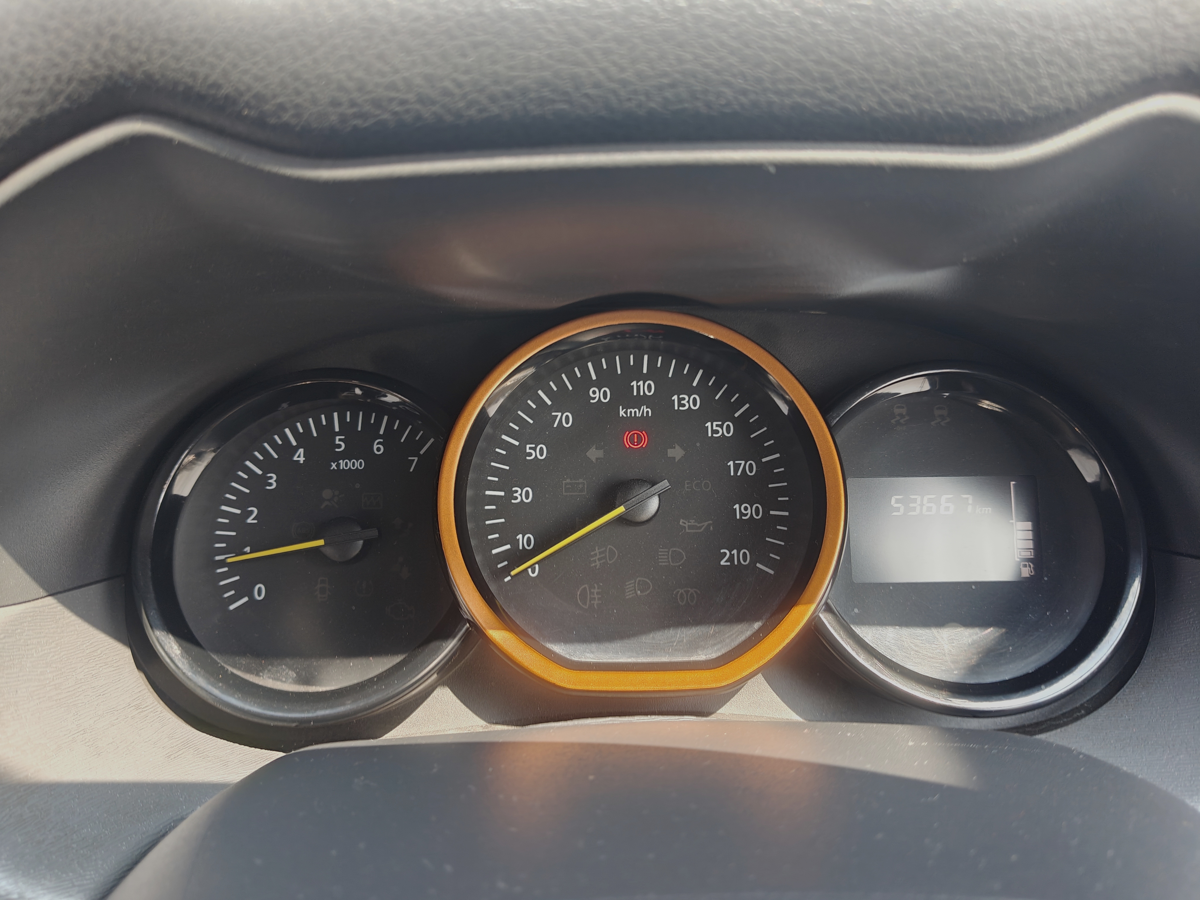 Renault Duster - Image 7