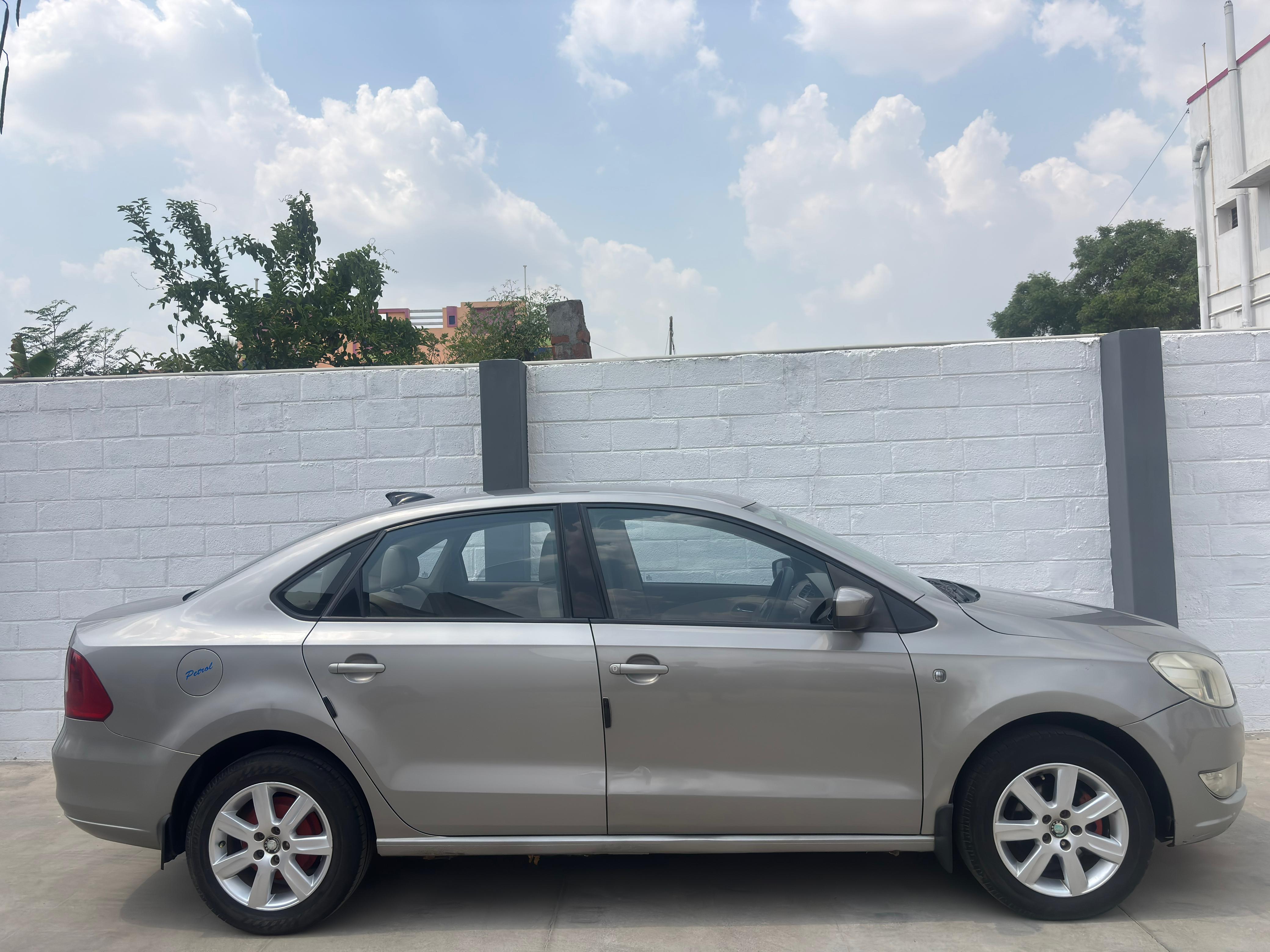 Skoda Rapid - Image 3