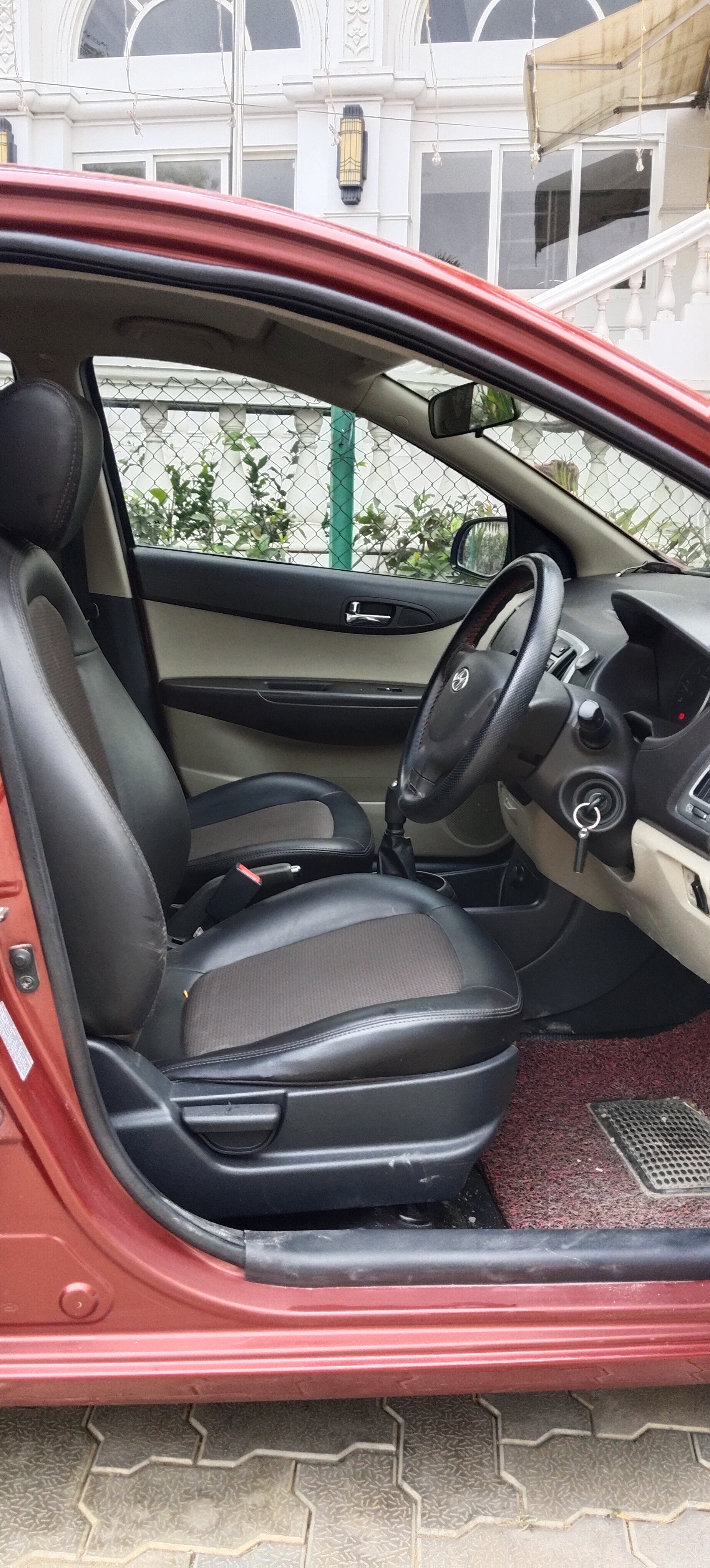 Hyundai i20 - Image 4