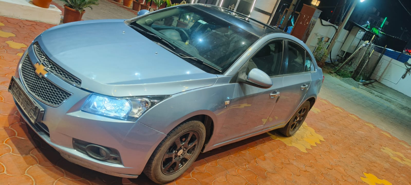 Chevrolet Cruze - Image 2