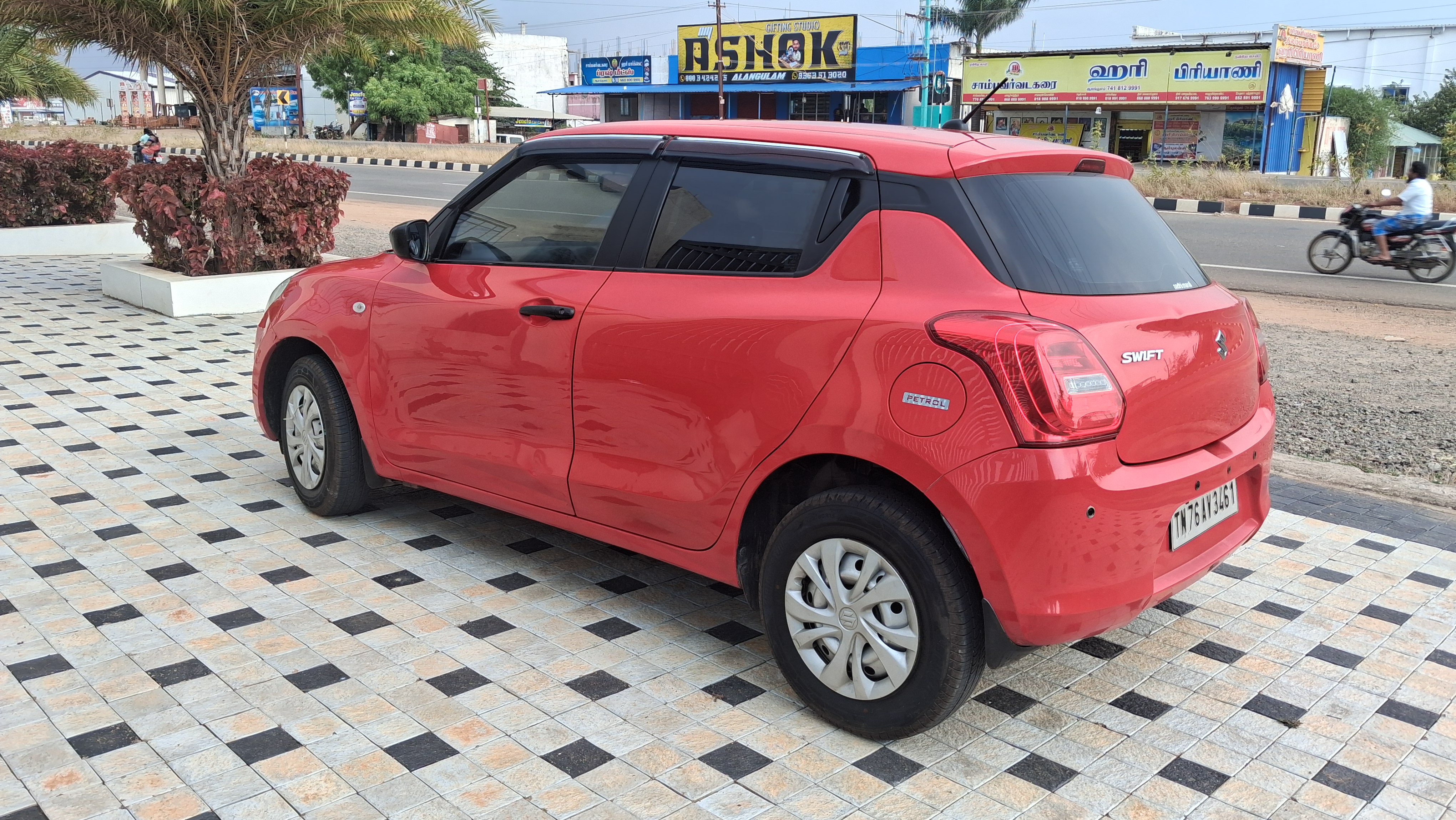 Maruti Suzuki Swift - Image 4