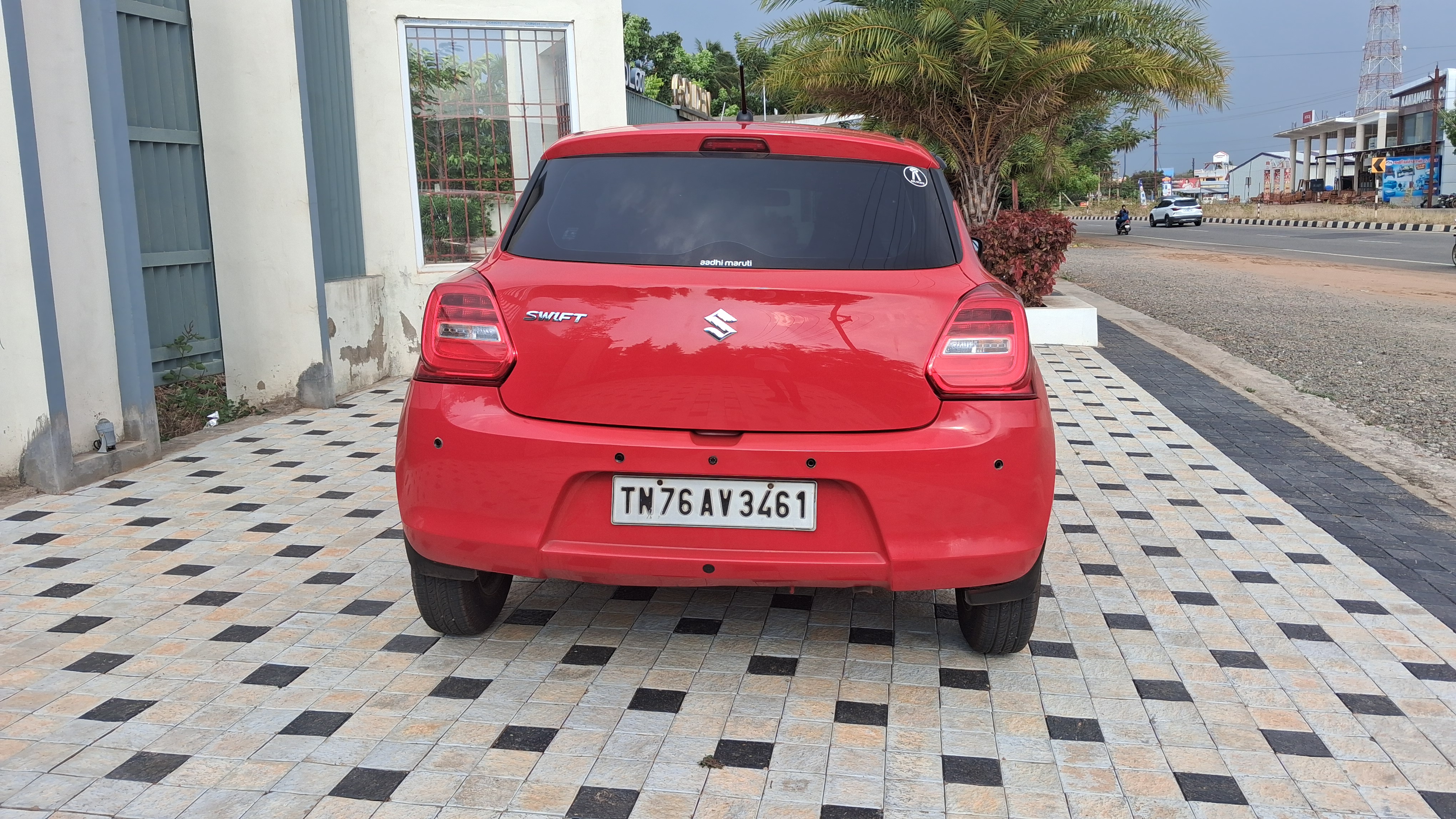 Maruti Suzuki Swift - Image 6