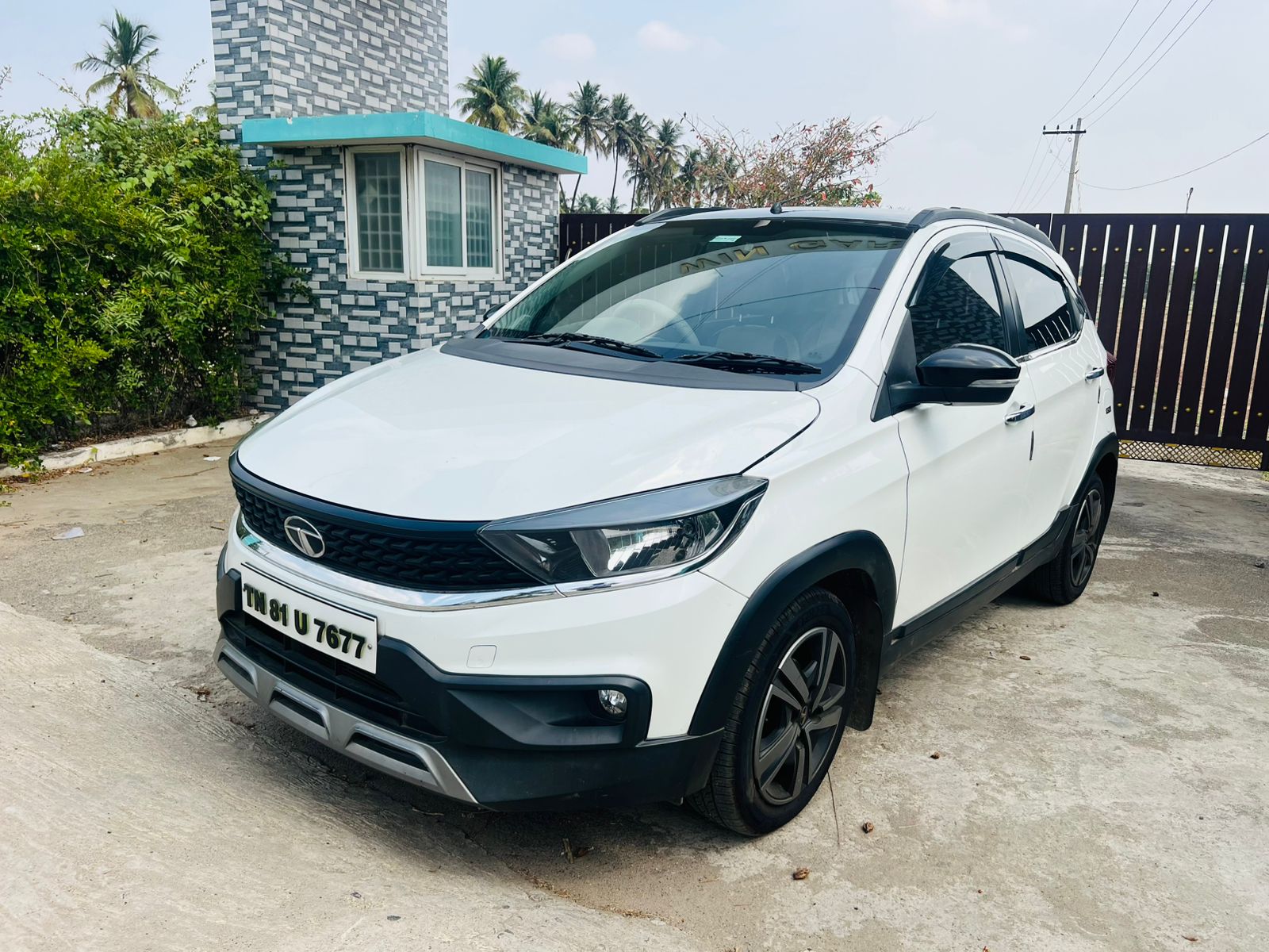 Tata Tiago - Image 15