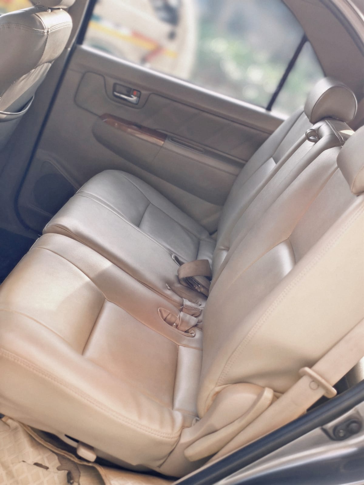 Toyota Fortuner - Image 11