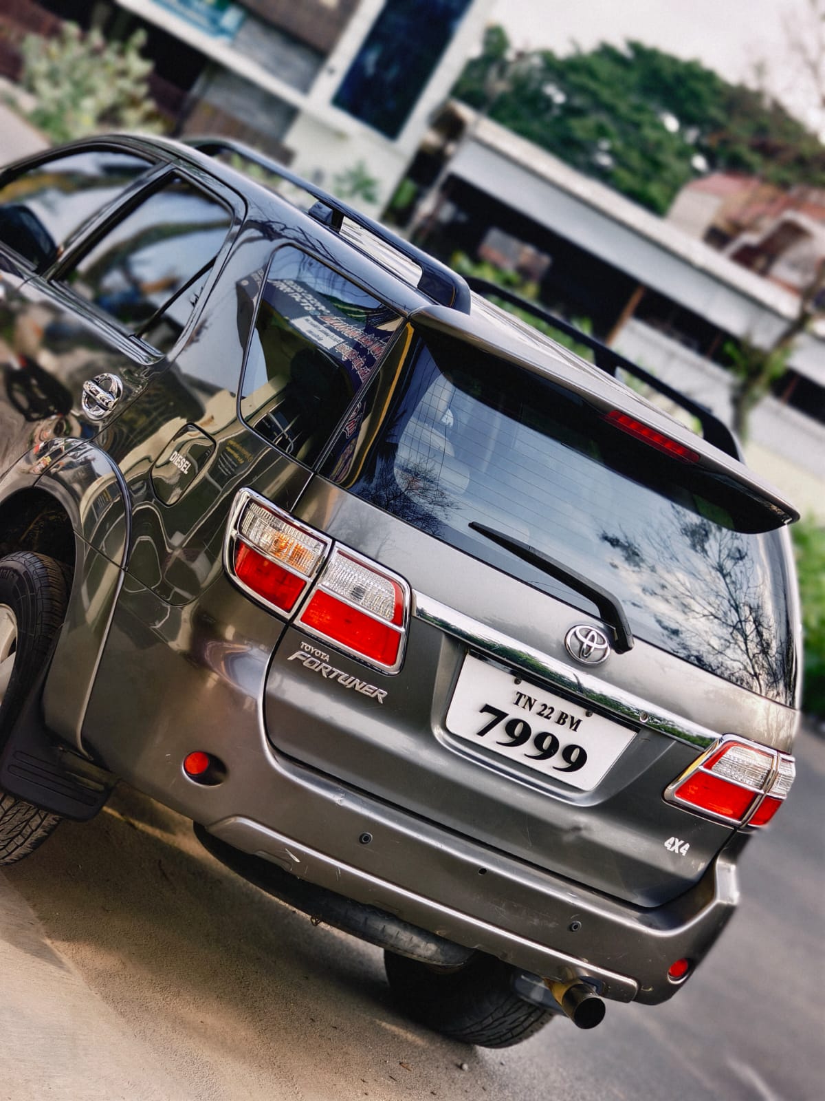 Toyota Fortuner - Image 4