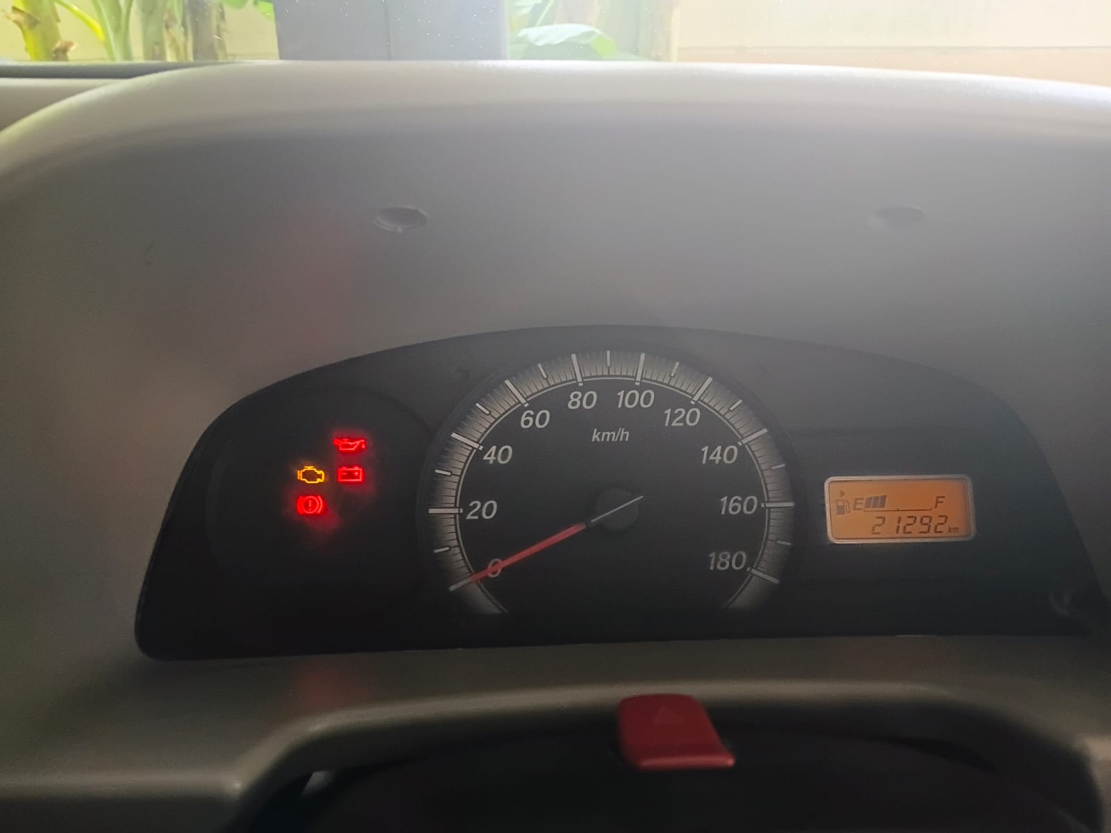 Maruti Suzuki Eeco - Image 9