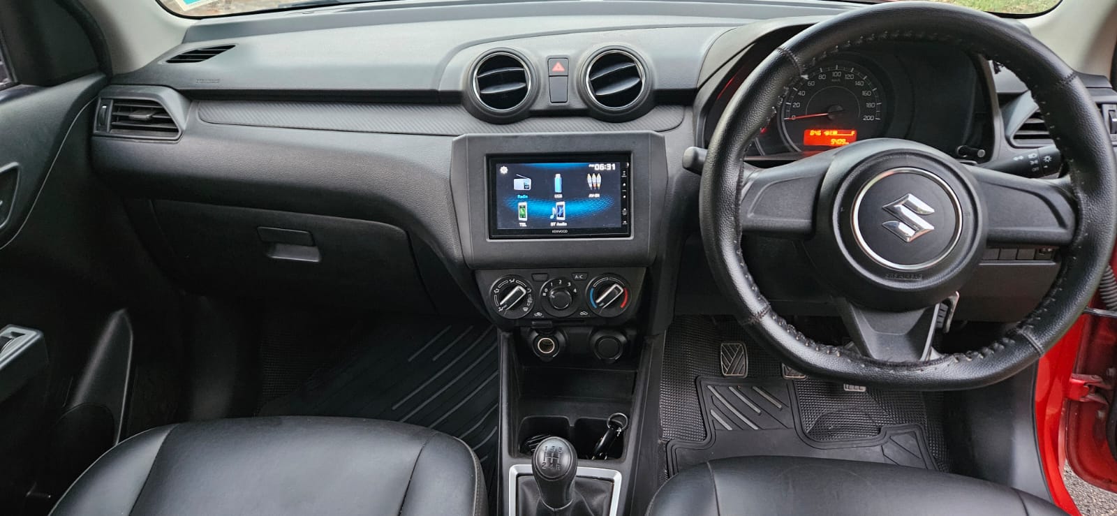 Maruti Suzuki Swift - Image 9