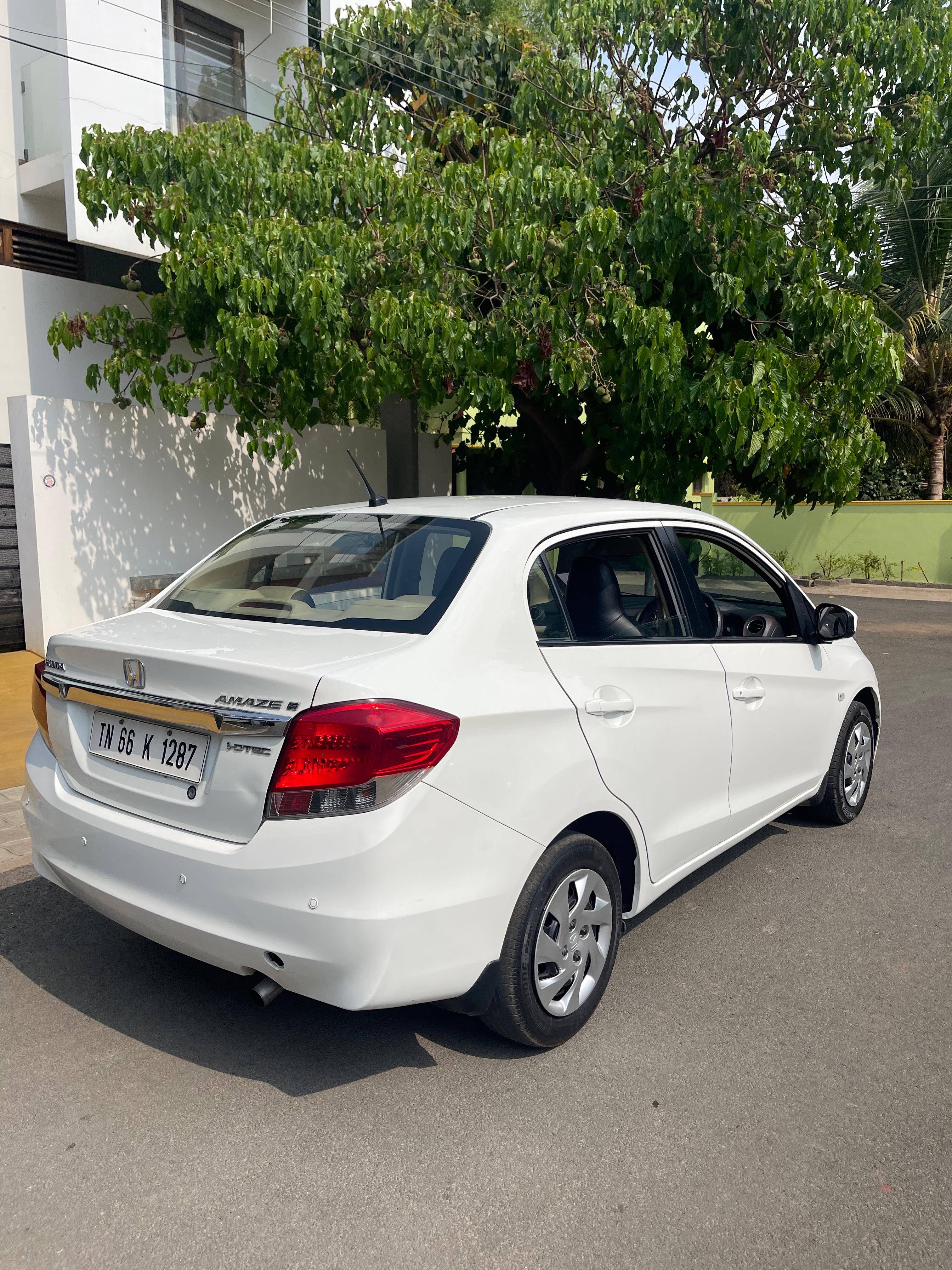 Honda Amaze - Image 4